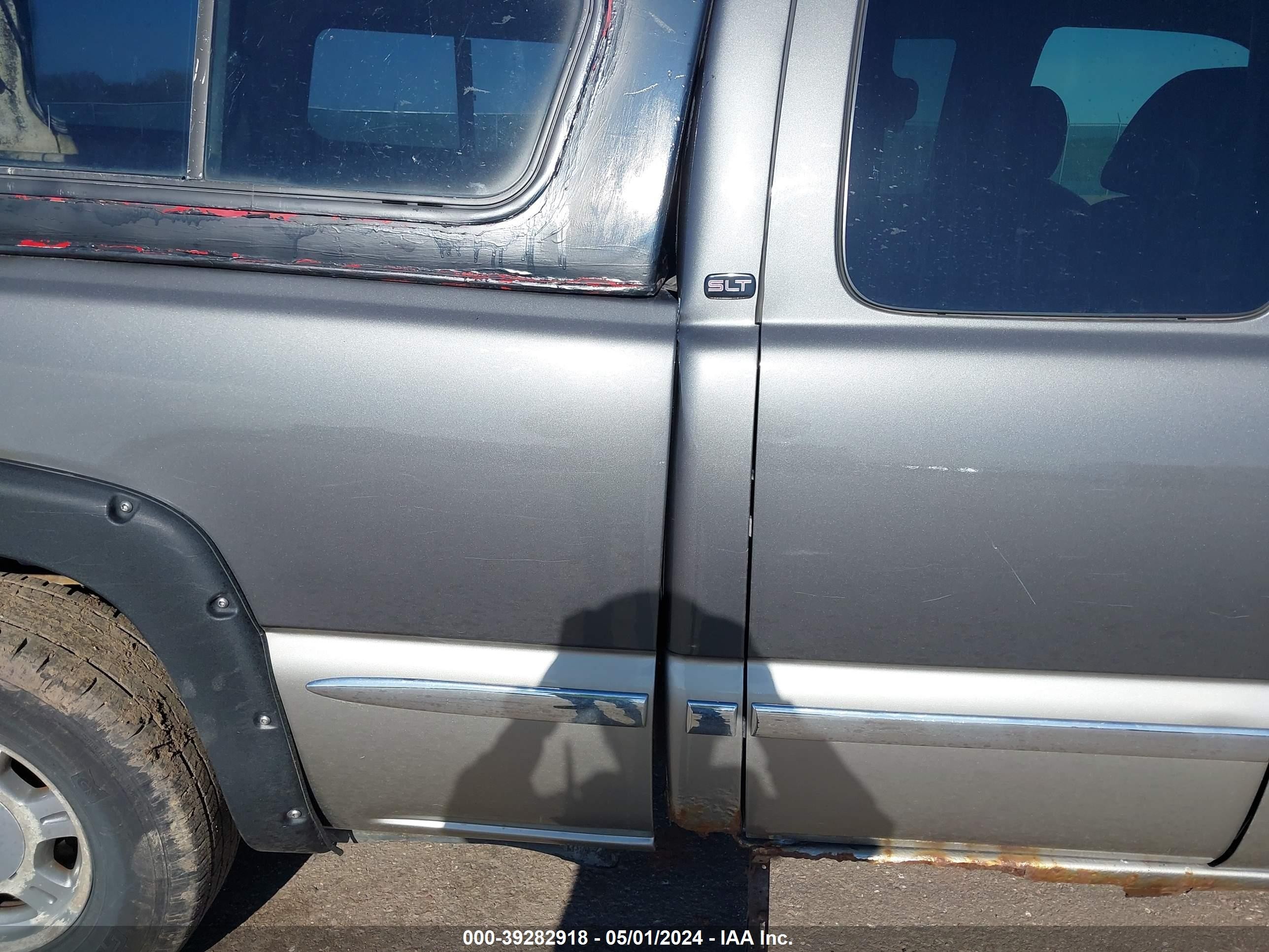 Photo 13 VIN: 1GTEK19T8XZ539930 - GMC SIERRA 