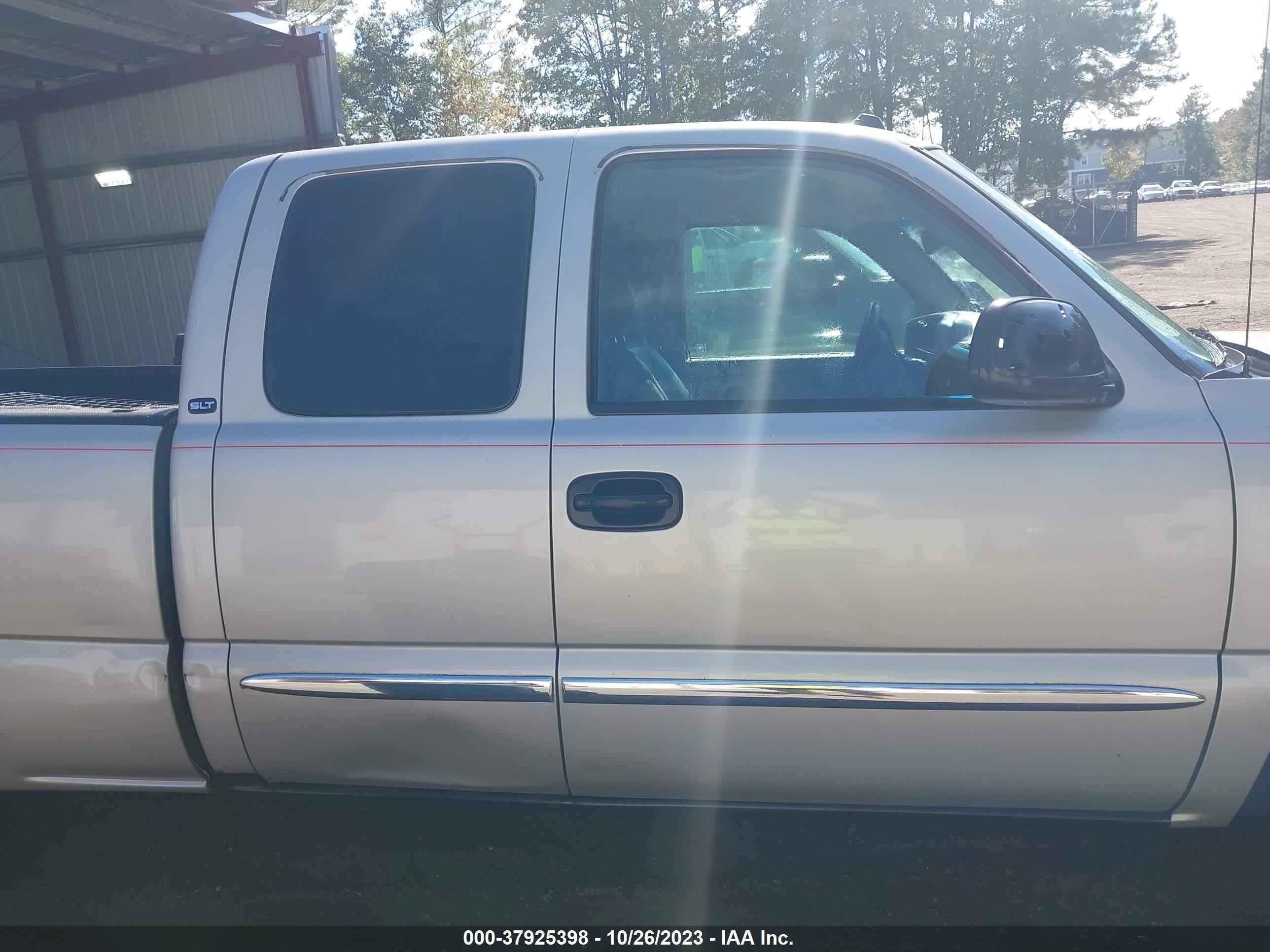 Photo 12 VIN: 1GTEK19TX4E332281 - GMC SIERRA 