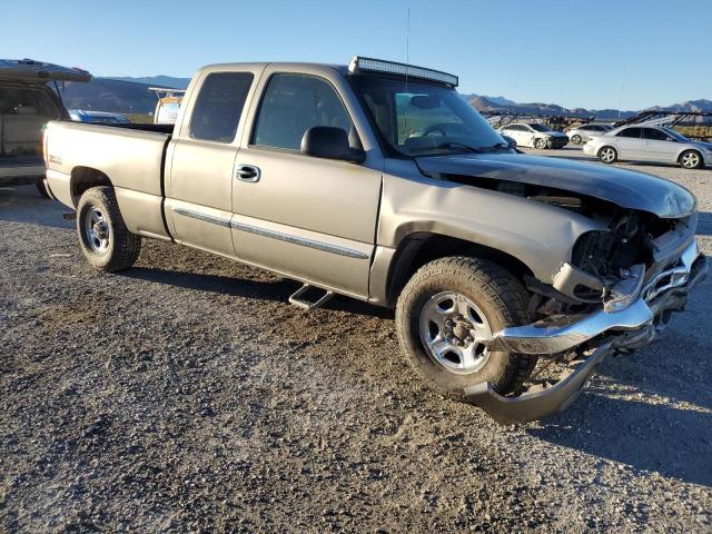 Photo 3 VIN: 1GTEK19V23E348216 - GMC NEW SIERRA 