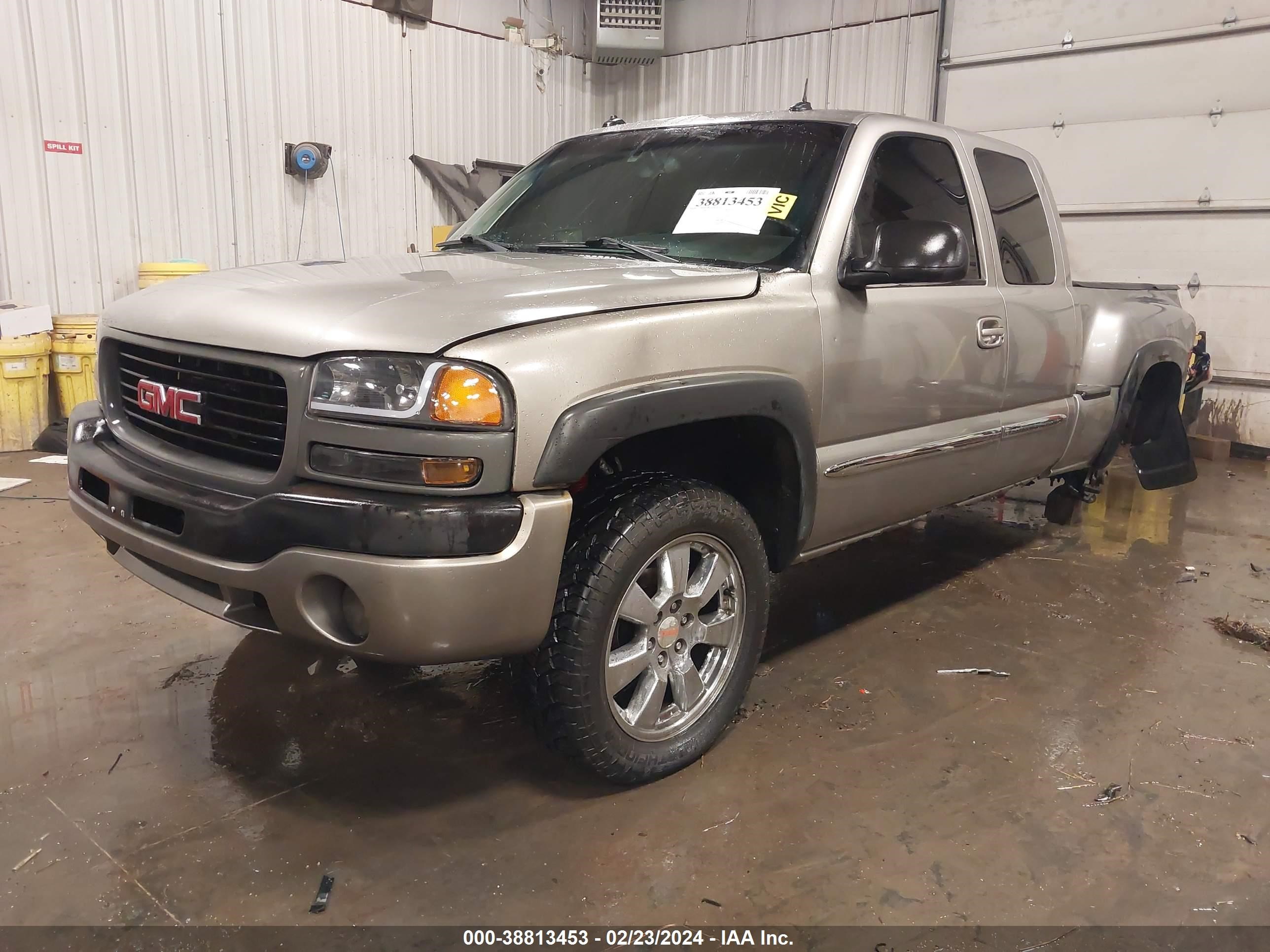 Photo 1 VIN: 1GTEK19V33Z277939 - GMC SIERRA 