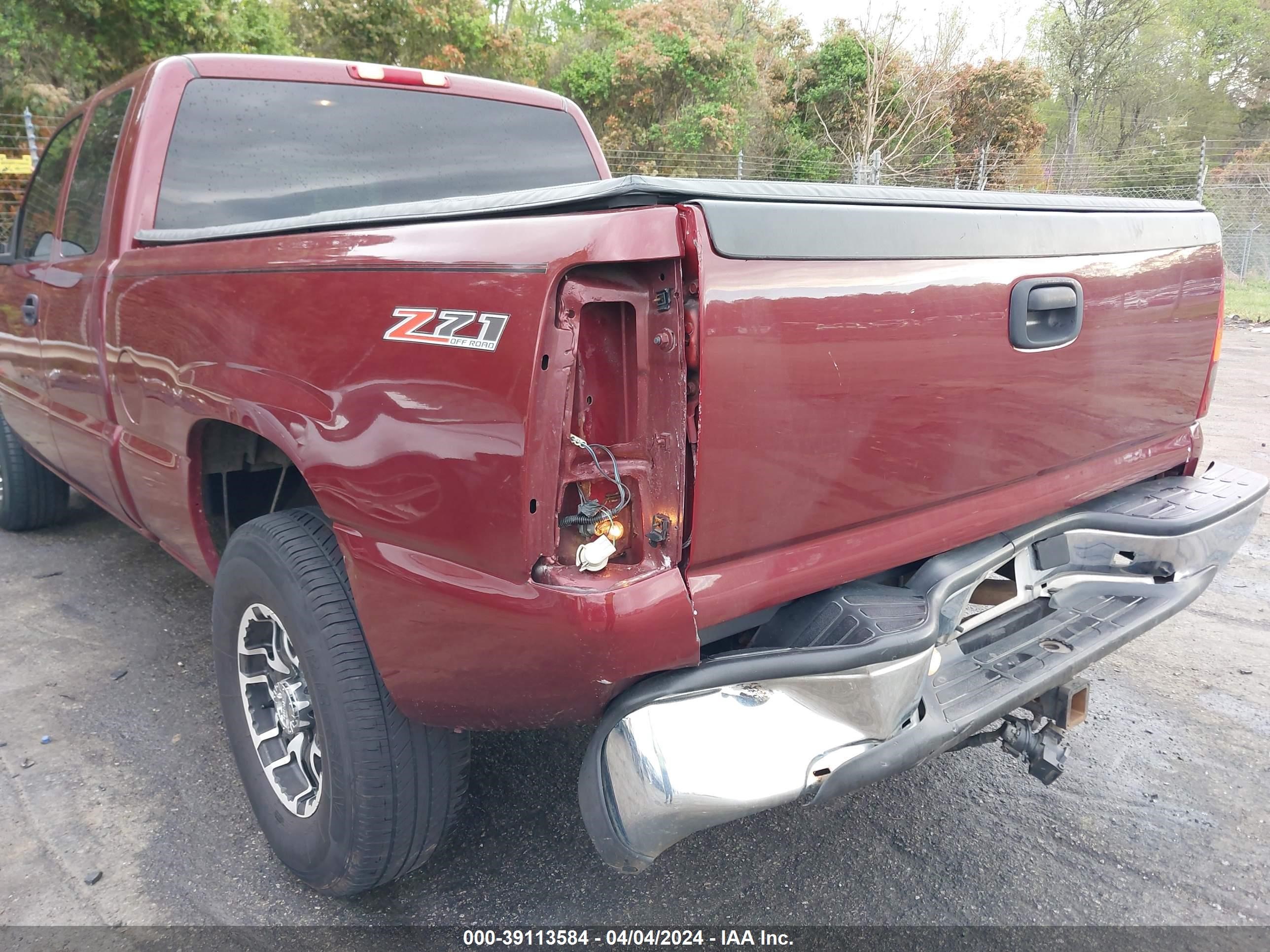 Photo 5 VIN: 1GTEK19V54Z328486 - GMC SIERRA 