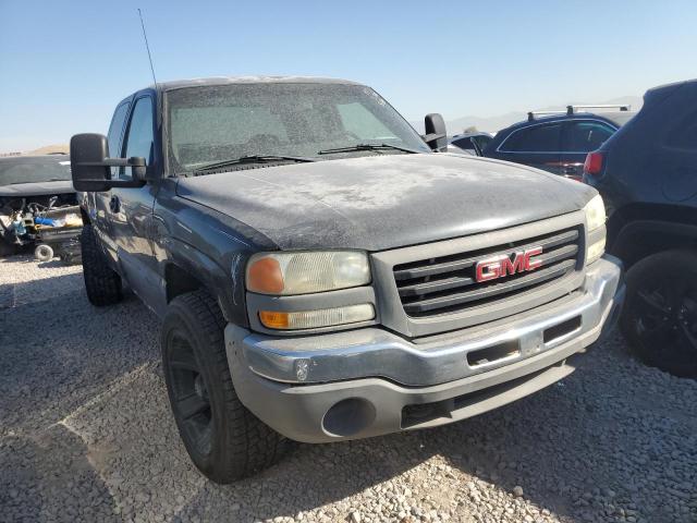 Photo 3 VIN: 1GTEK19V93E270534 - GMC NEW SIERRA 