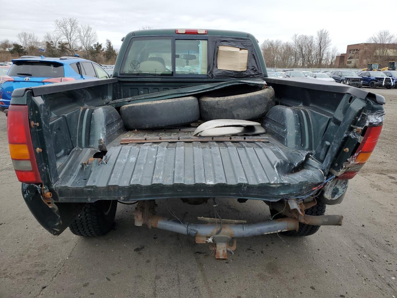 Photo 5 VIN: 1GTEK19VX3E150077 - GMC SIERRA 