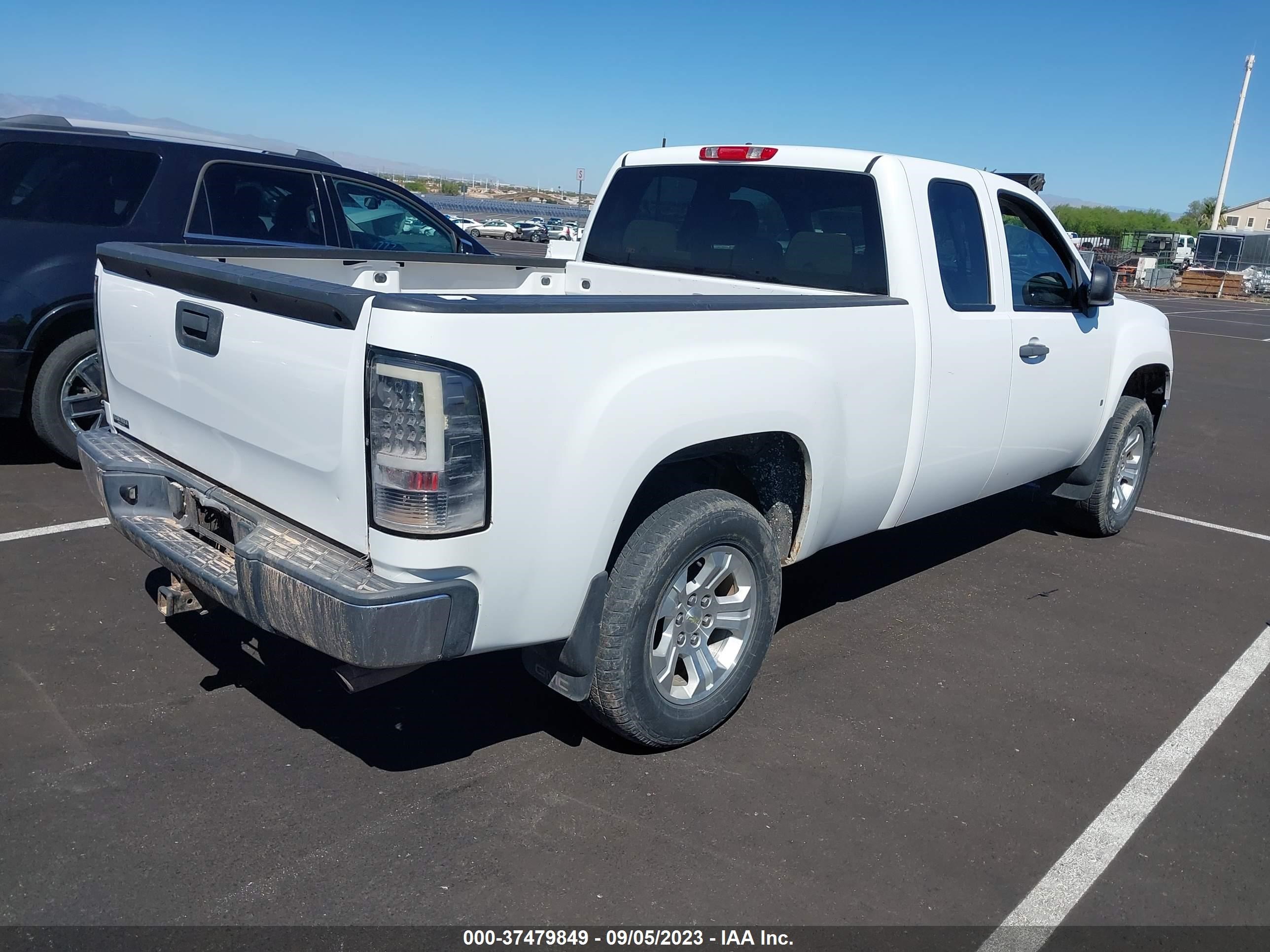 Photo 3 VIN: 1GTEK19Y08Z155248 - GMC SIERRA 