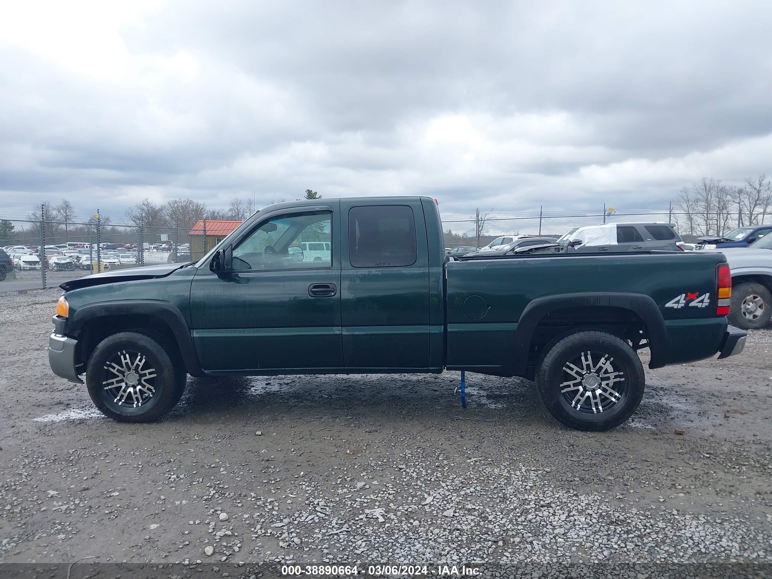 Photo 13 VIN: 1GTEK19Z36Z264695 - GMC SIERRA 