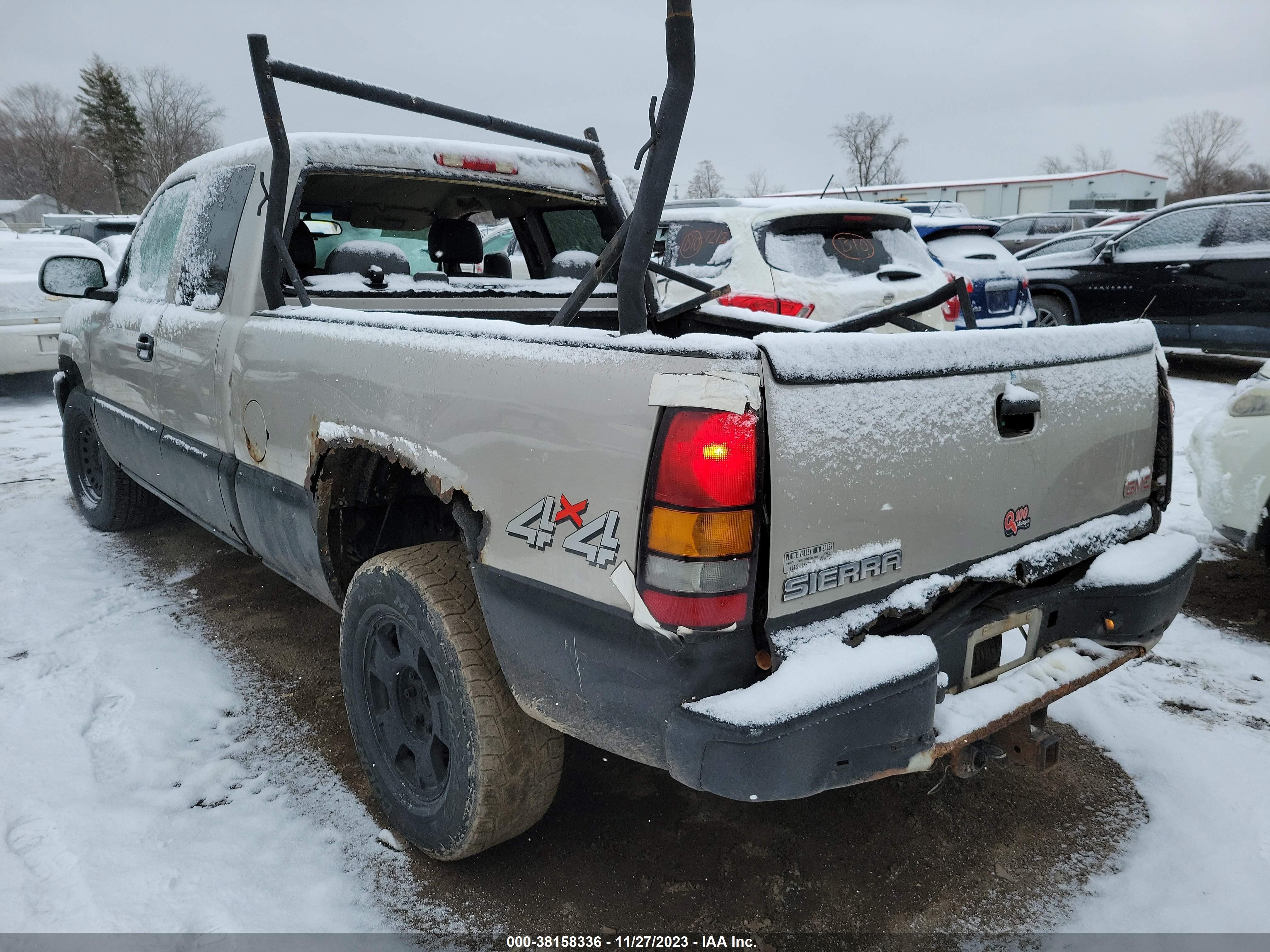 Photo 2 VIN: 1GTEK19Z66Z270944 - GMC SIERRA 