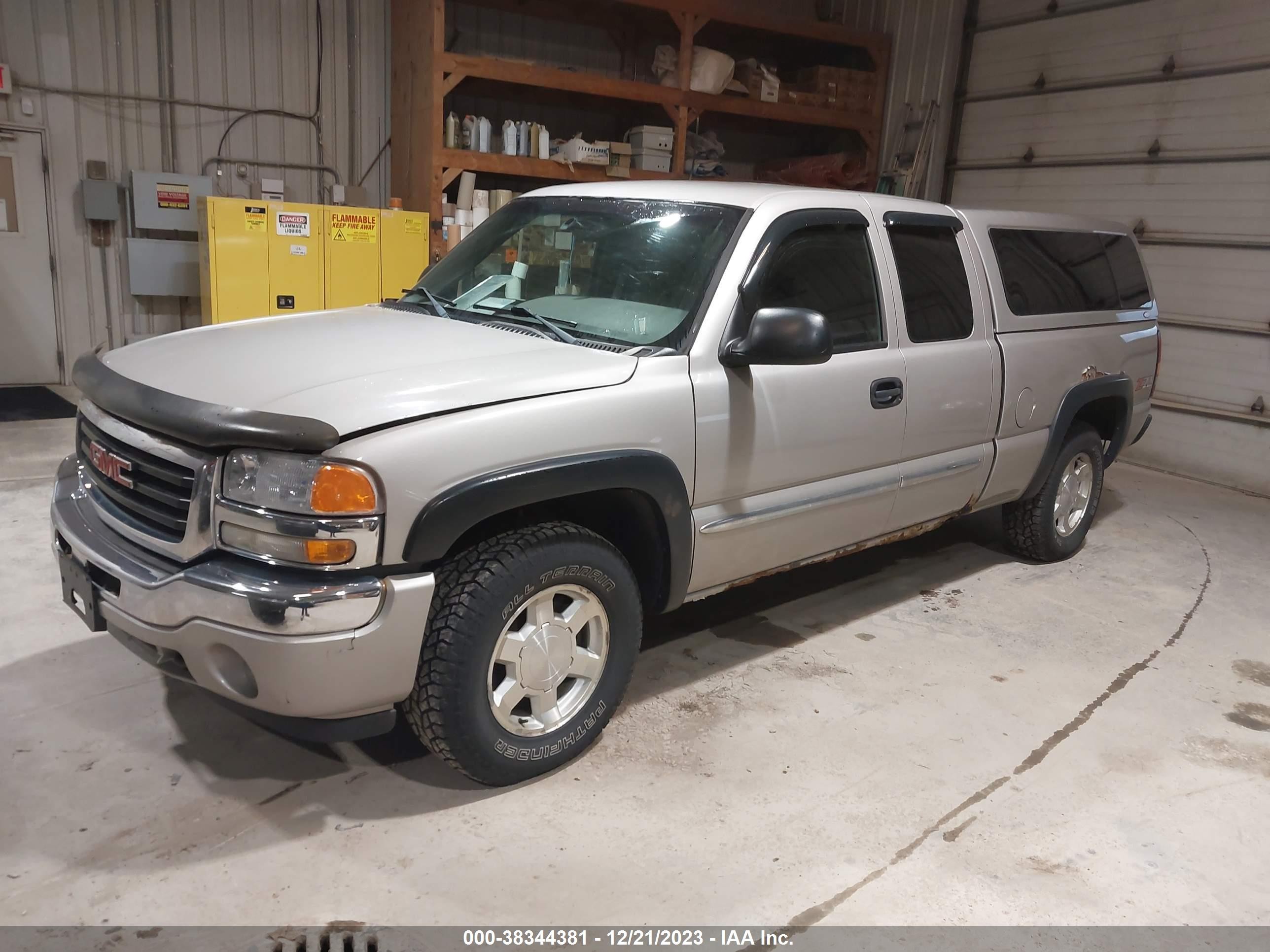 Photo 1 VIN: 1GTEK19ZX5Z355851 - GMC SIERRA 