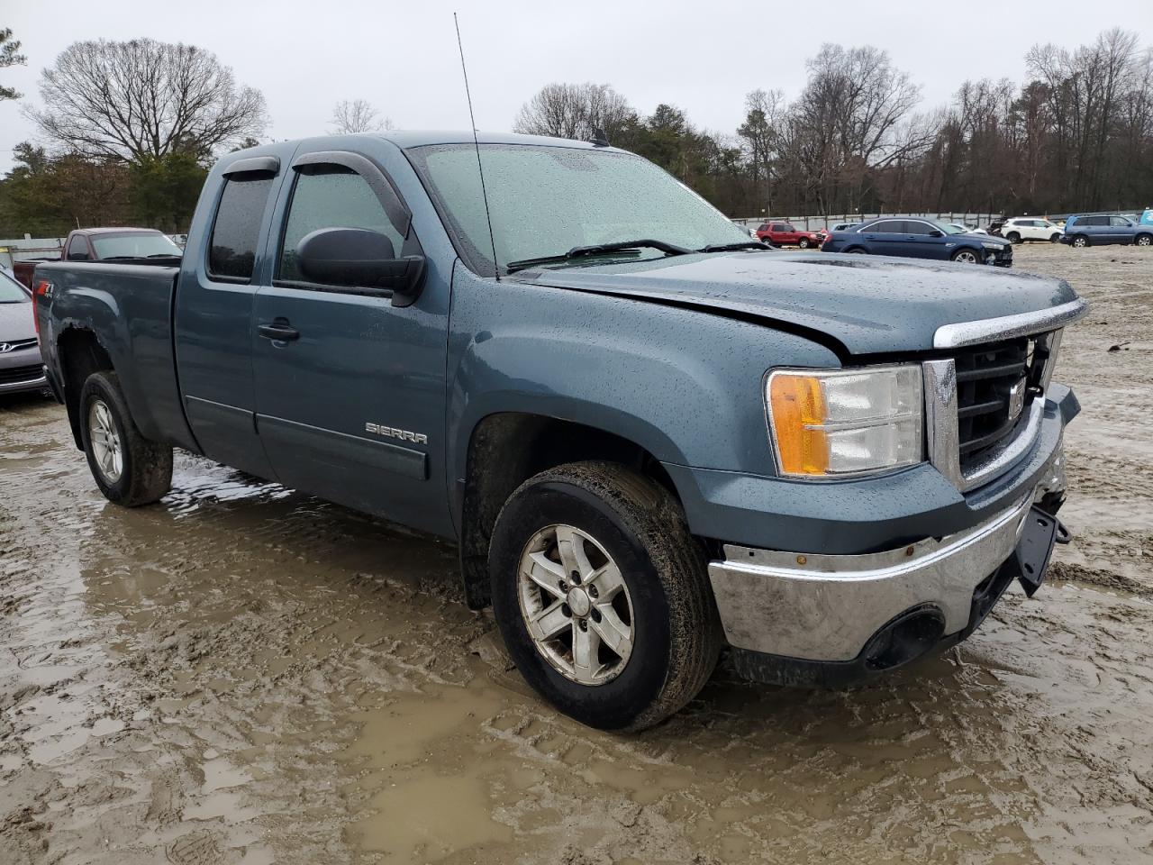 Photo 3 VIN: 1GTEK29089Z286817 - GMC SIERRA 