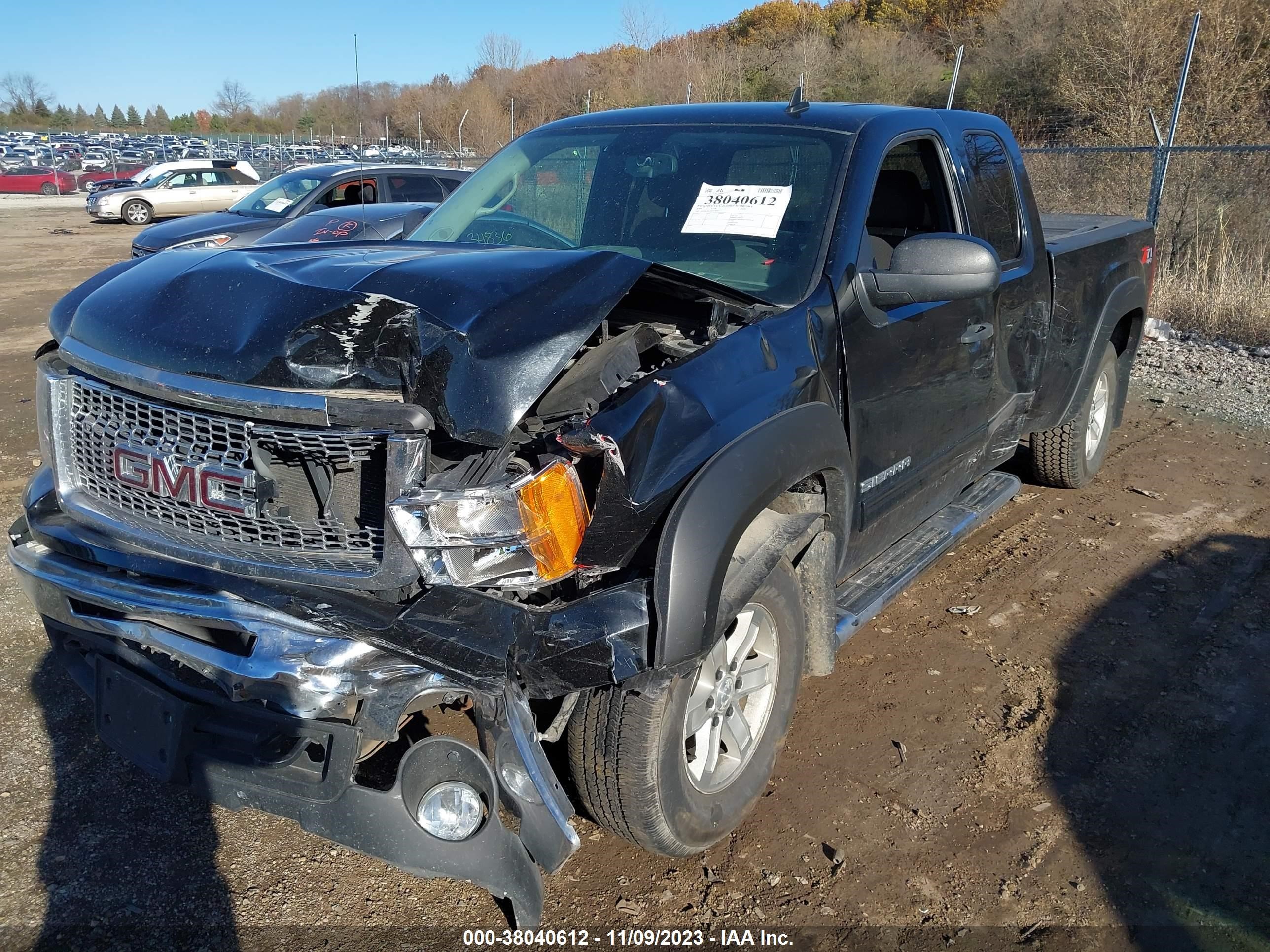 Photo 5 VIN: 1GTEK290X9Z278993 - GMC SIERRA 