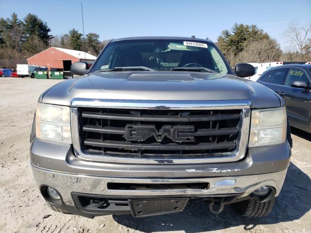 Photo 4 VIN: 1GTEK29J59Z215504 - GMC SIERRA 