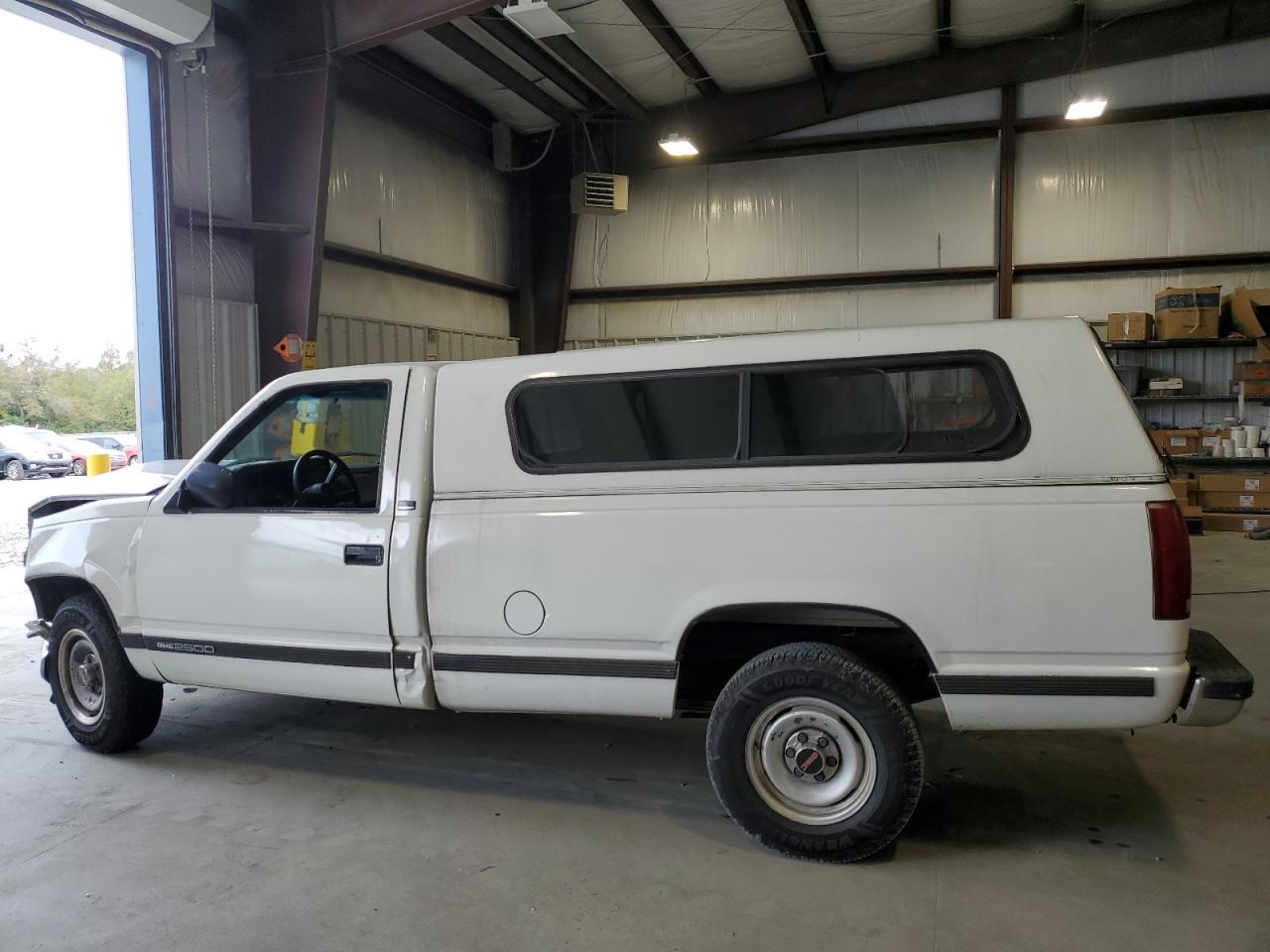 Photo 1 VIN: 1GTFC24K4LE544856 - GMC SIERRA 