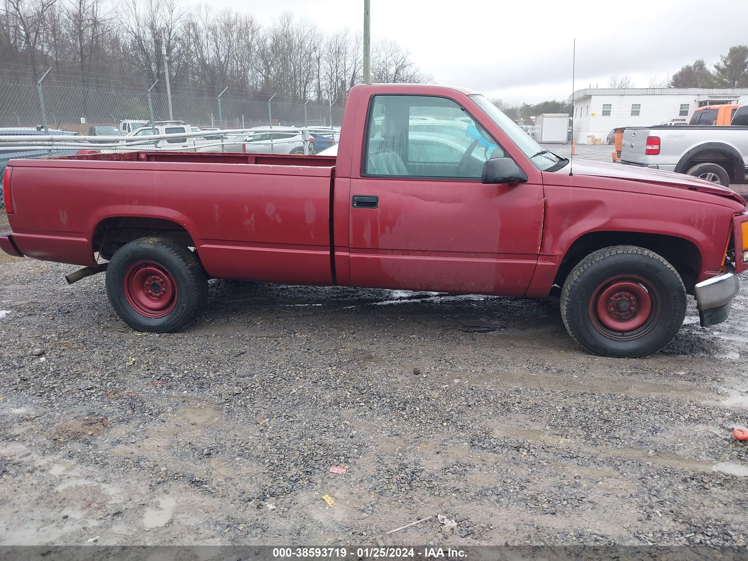 Photo 12 VIN: 1GTFC24S5VZ530105 - GMC NULL 