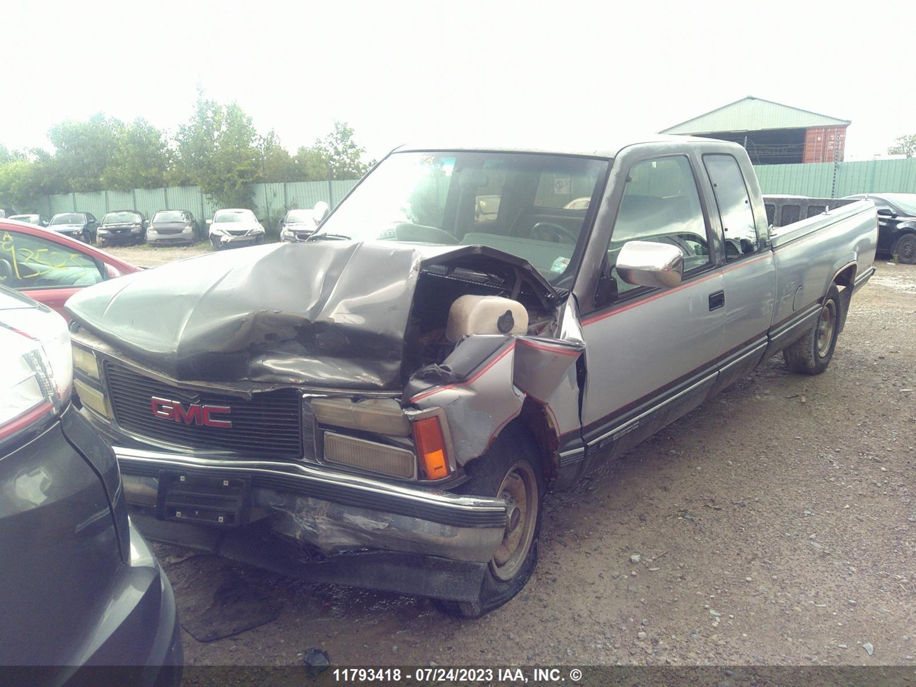 Photo 1 VIN: 1GTFC29K8PE562789 - GMC SIERRA 