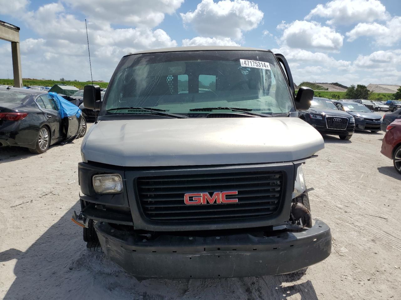 Photo 5 VIN: 1GTFG15X141174645 - GMC SAVANA 