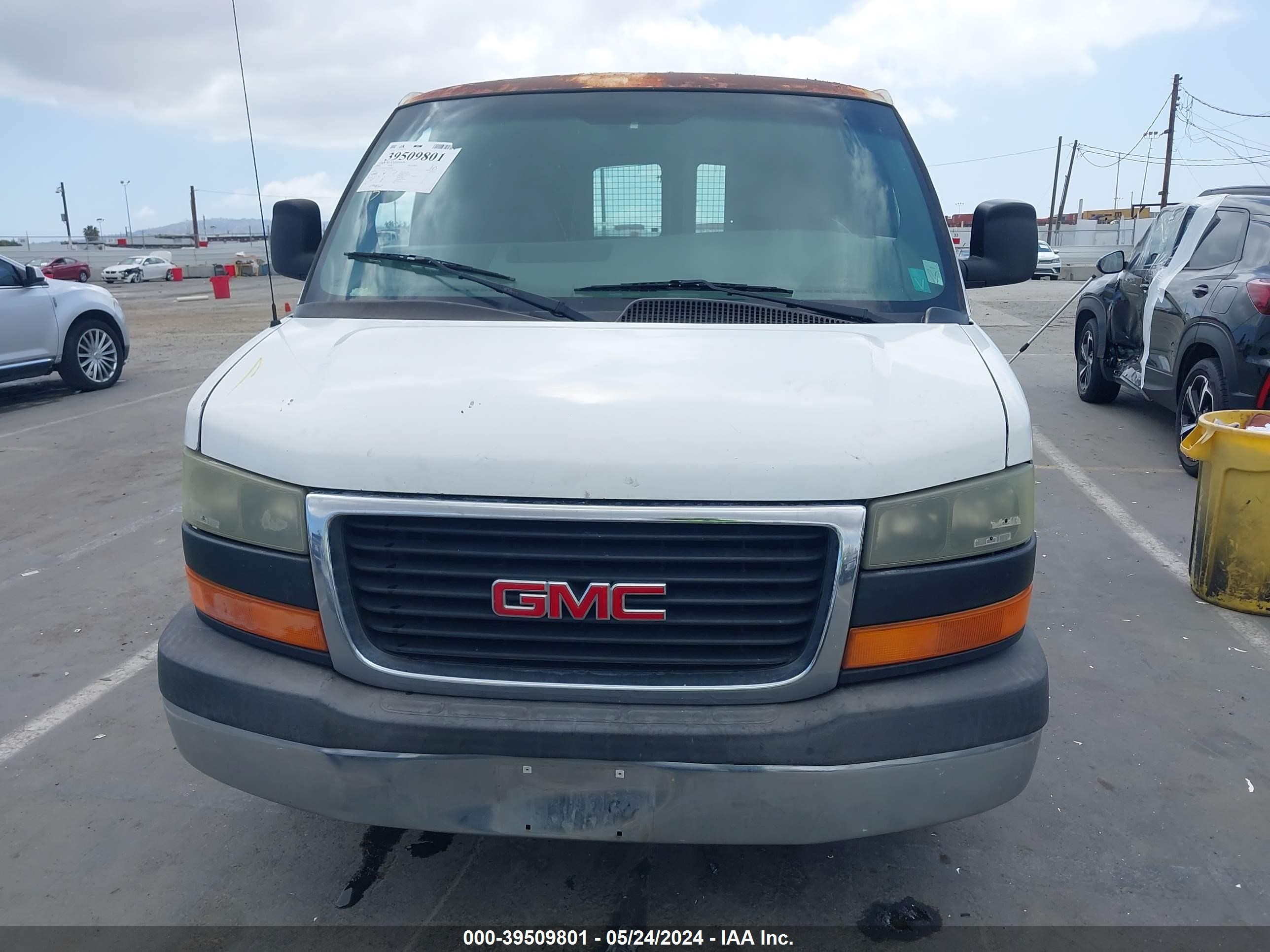 Photo 11 VIN: 1GTFG15X961138088 - GMC SAVANA 