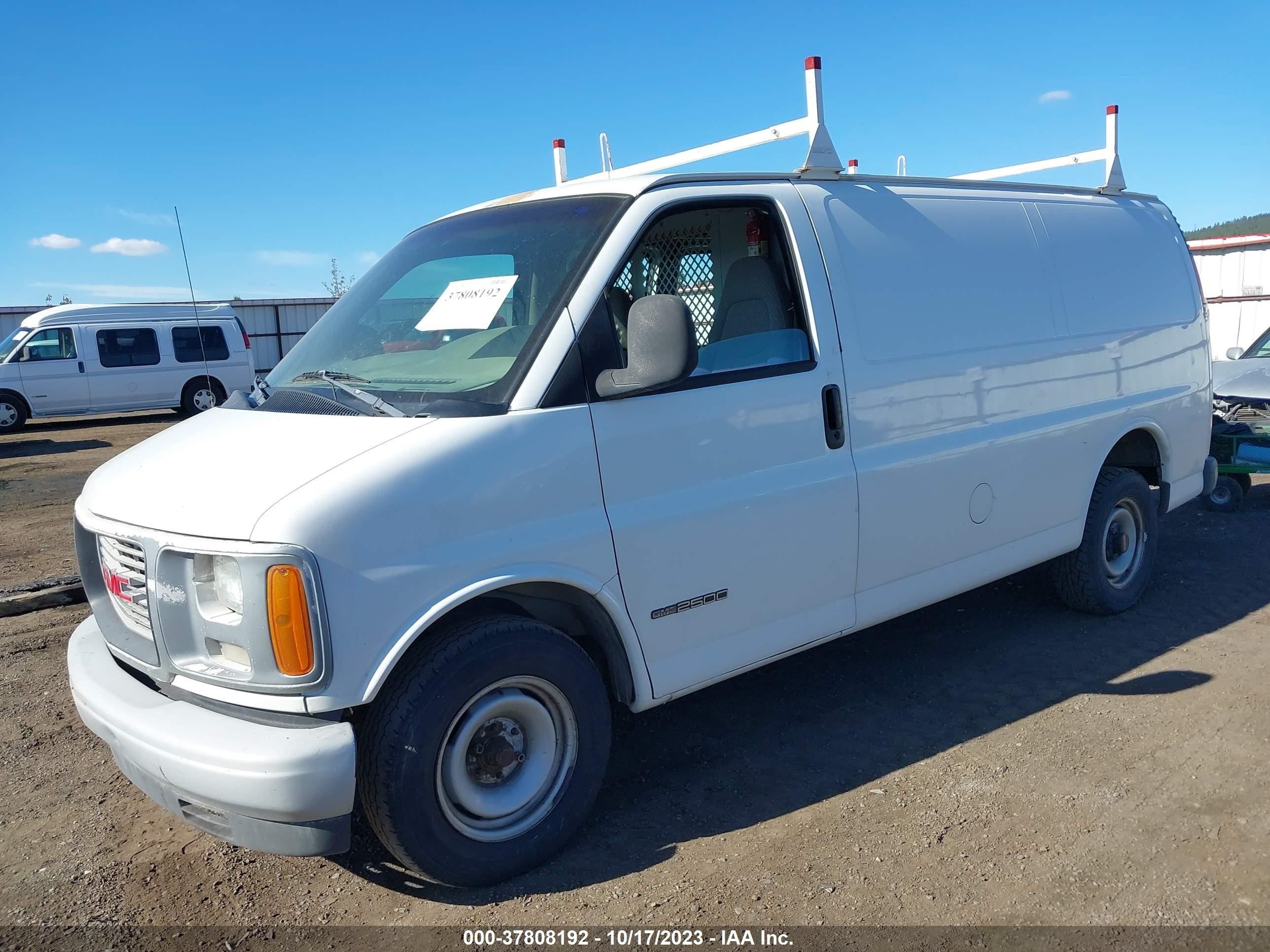 Photo 1 VIN: 1GTFG25M0X1066792 - GMC SAVANA 