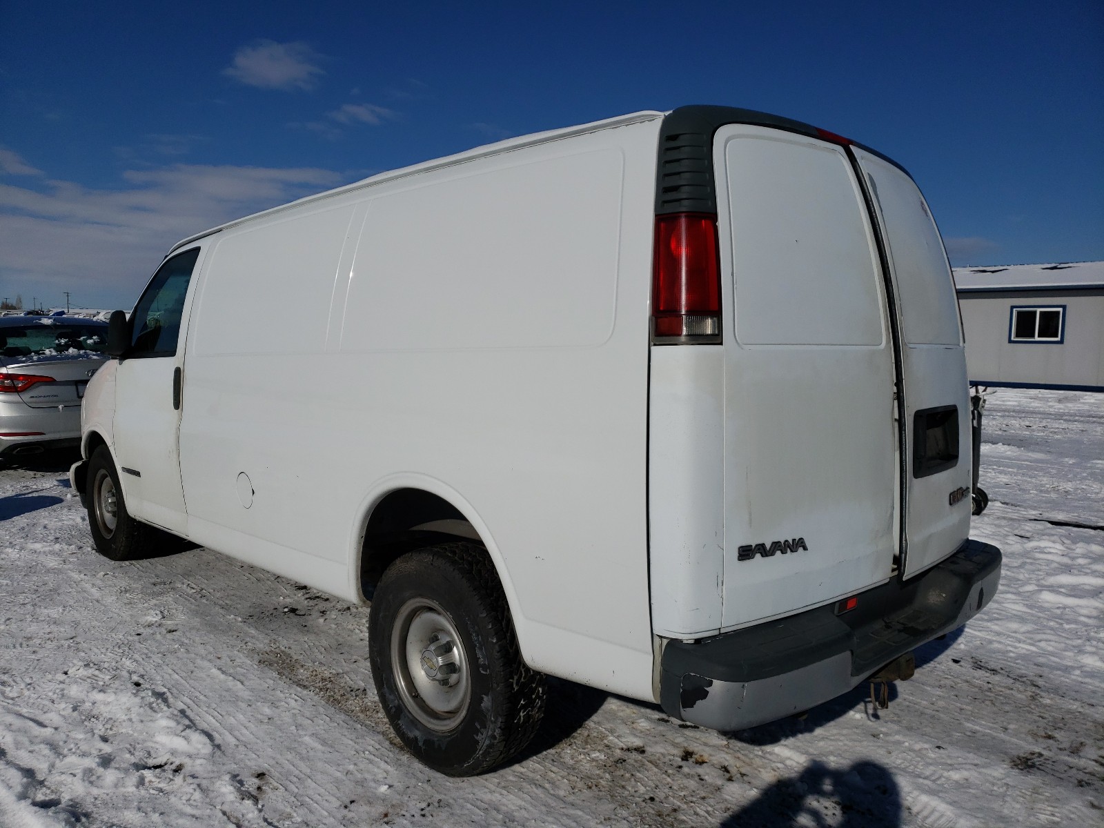 Photo 2 VIN: 1GTFG25R2V1091783 - GMC SAVANA 