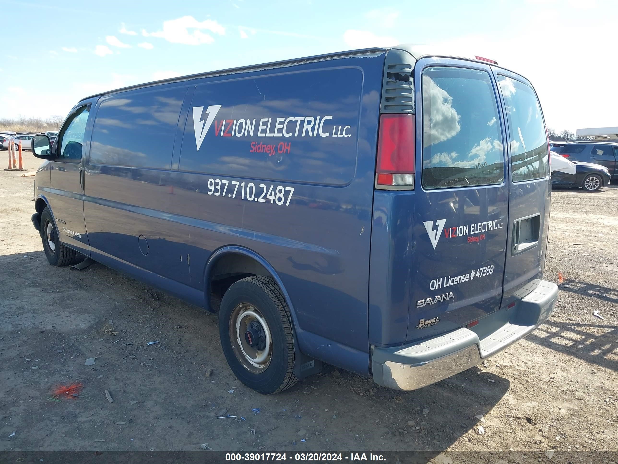 Photo 2 VIN: 1GTFG29W6V1038195 - GMC SAVANA 