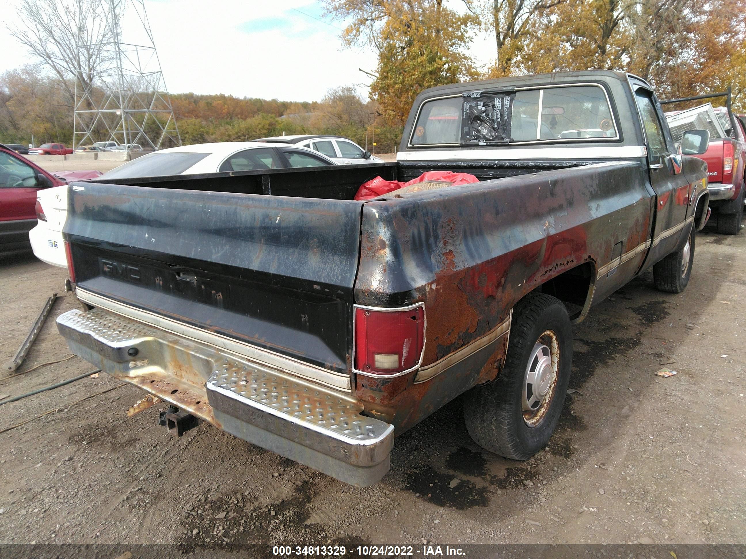 Photo 3 VIN: 1GTFR24K9HJ510473 - GMC NULL 