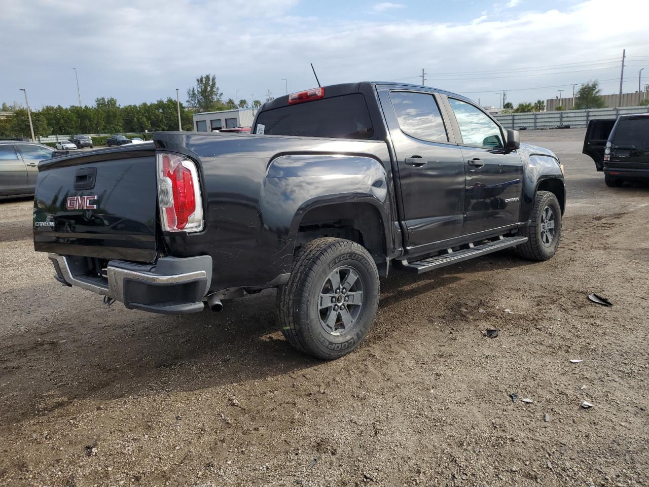 Photo 2 VIN: 1GTG5AEA8F1249205 - GMC CANYON 