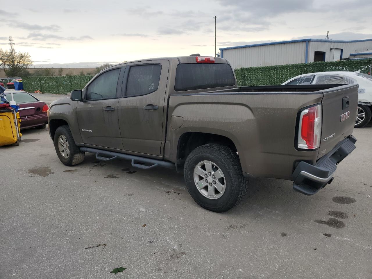 Photo 1 VIN: 1GTG5BEA6G1328931 - GMC CANYON 