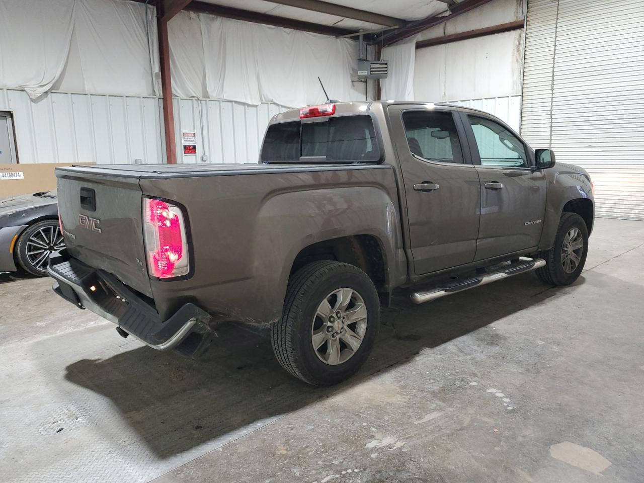 Photo 2 VIN: 1GTG5CE34G1374944 - GMC CANYON 