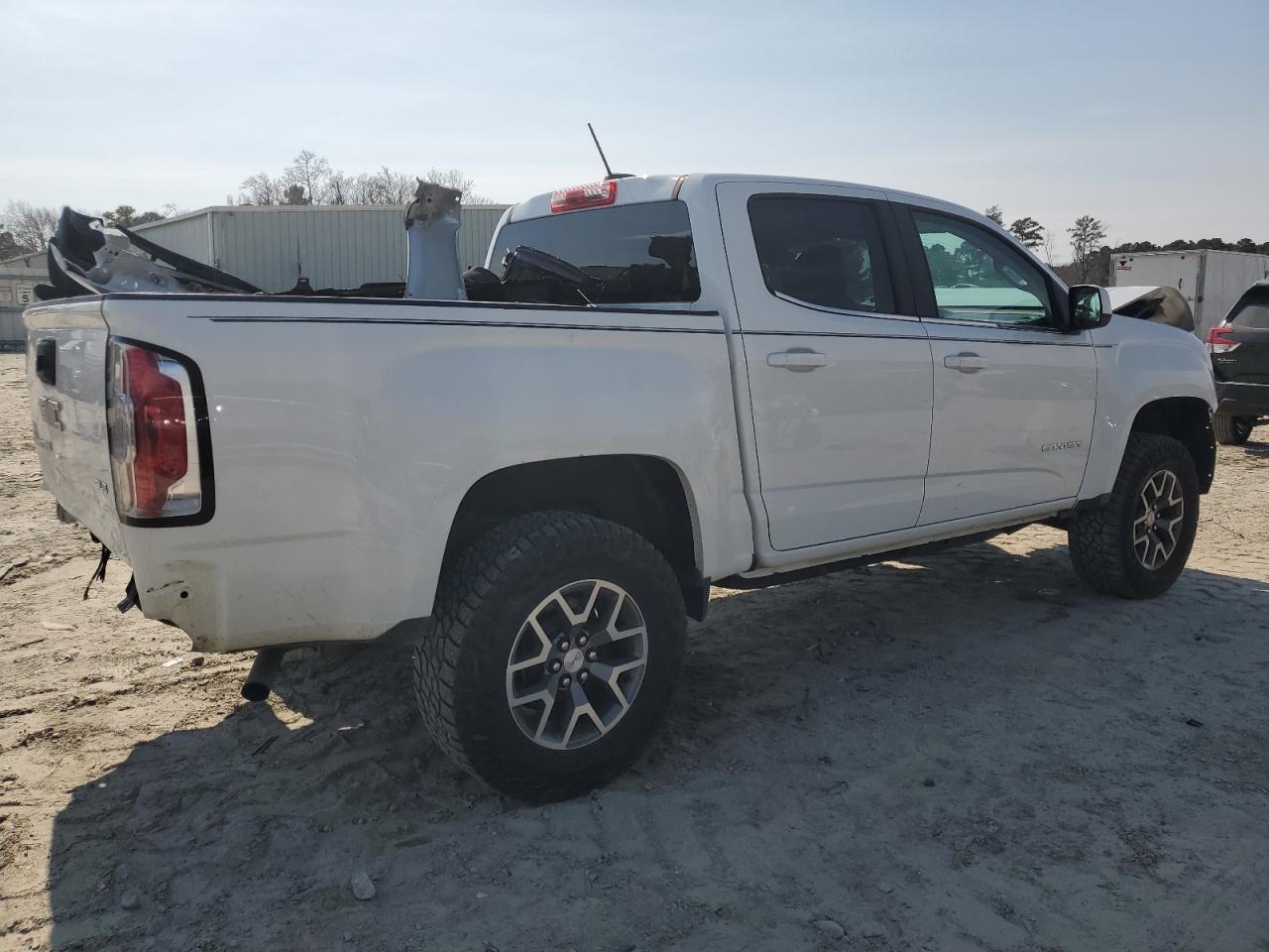 Photo 2 VIN: 1GTG5CEA7K1100323 - GMC CANYON 