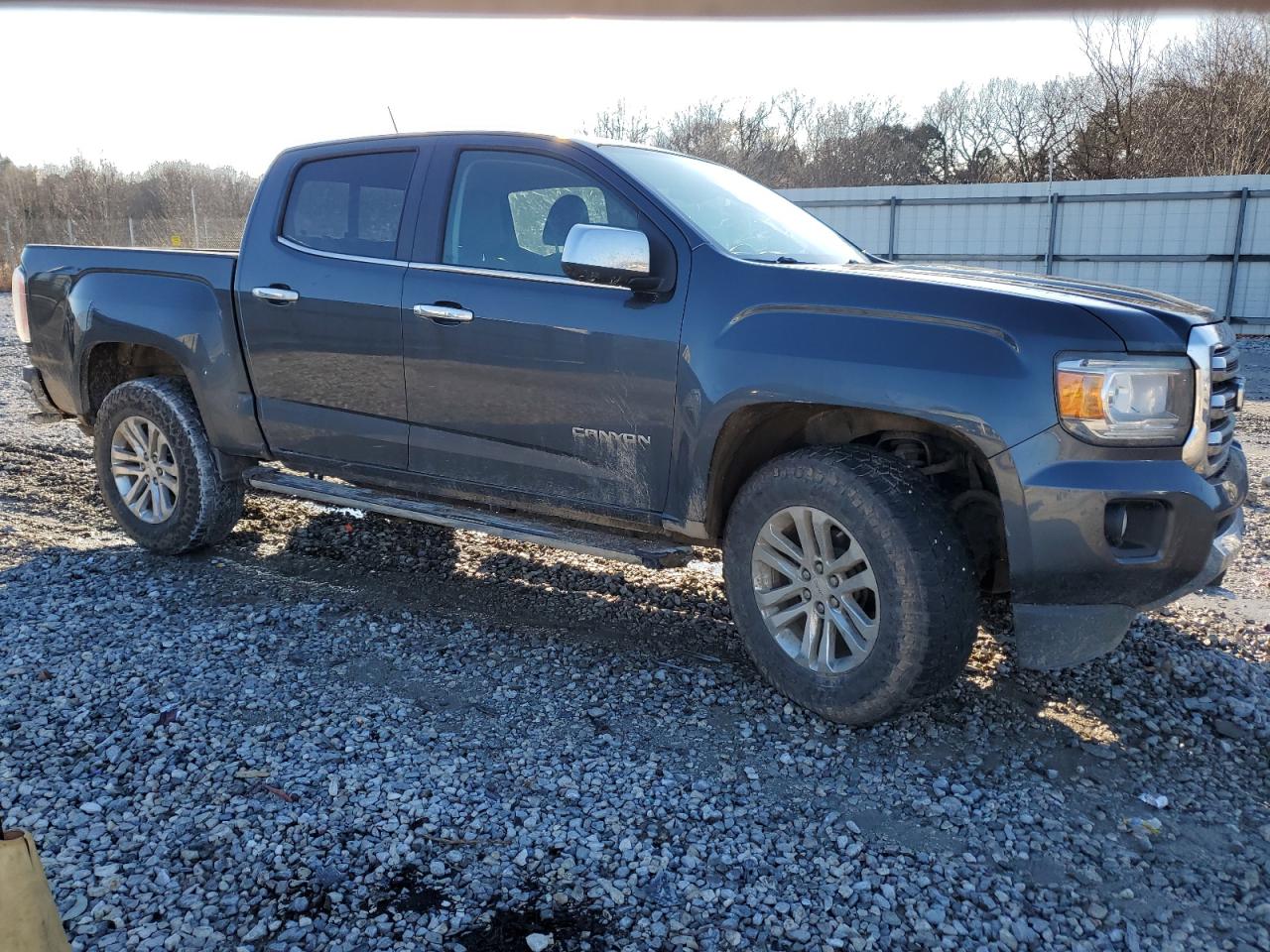 Photo 3 VIN: 1GTG5DE33G1100656 - GMC CANYON 