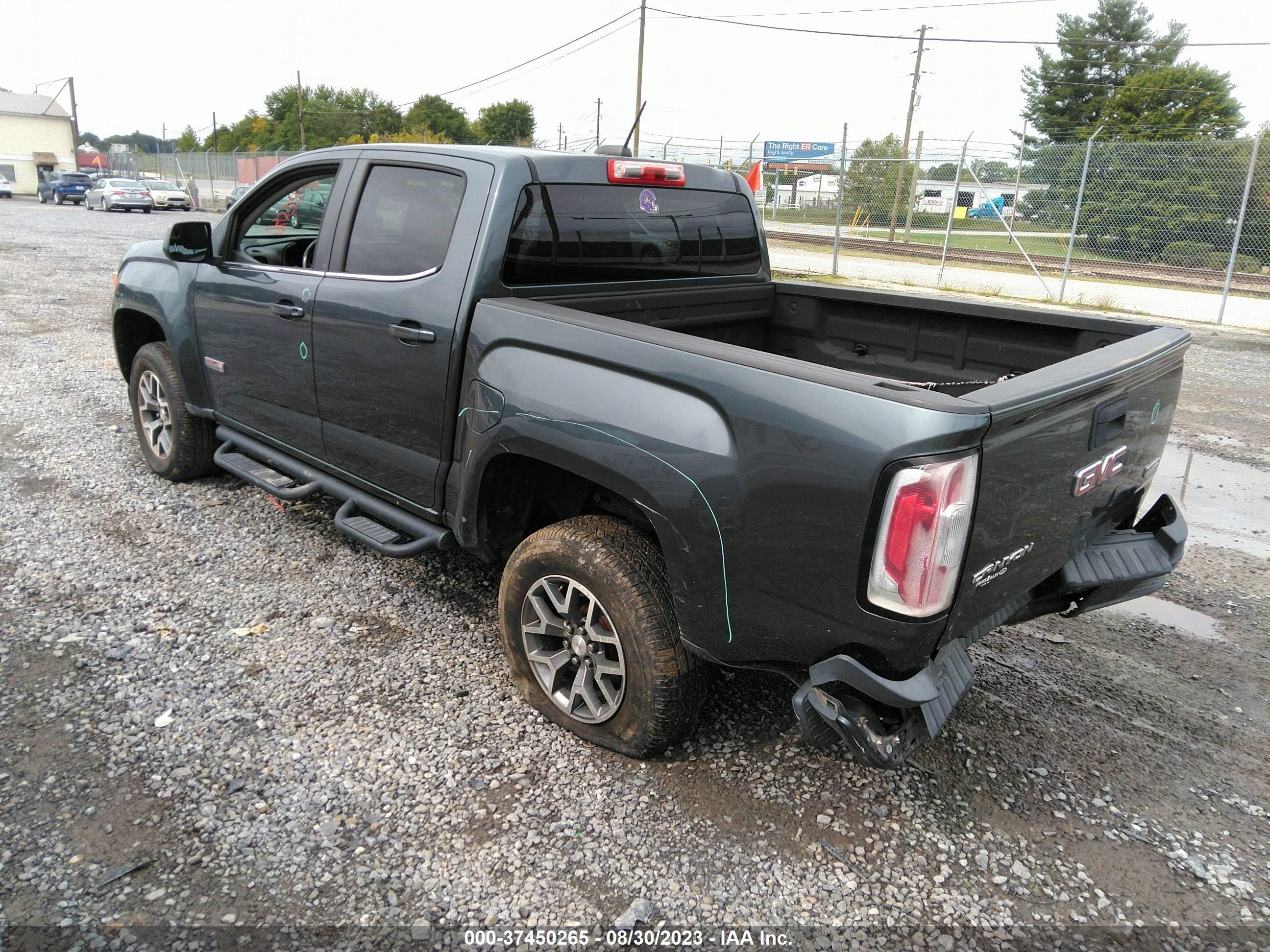 Photo 2 VIN: 1GTG6BE35F1161295 - GMC CANYON 