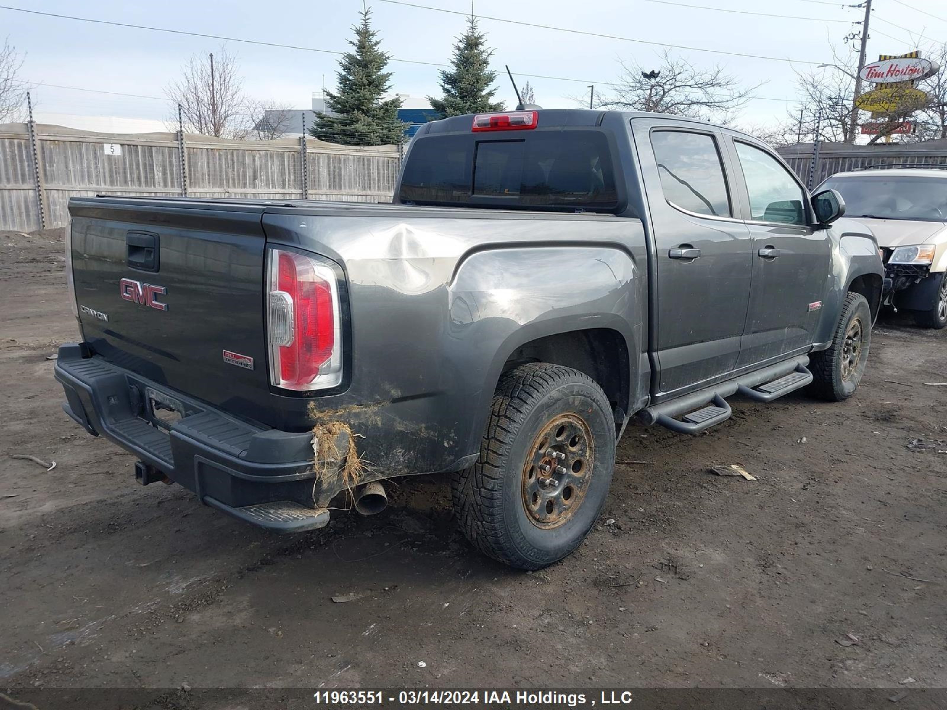 Photo 3 VIN: 1GTG6CE34G1217489 - GMC CANYON 