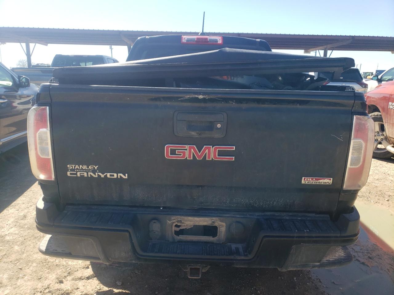 Photo 5 VIN: 1GTG6CE3XG1303132 - GMC CANYON 