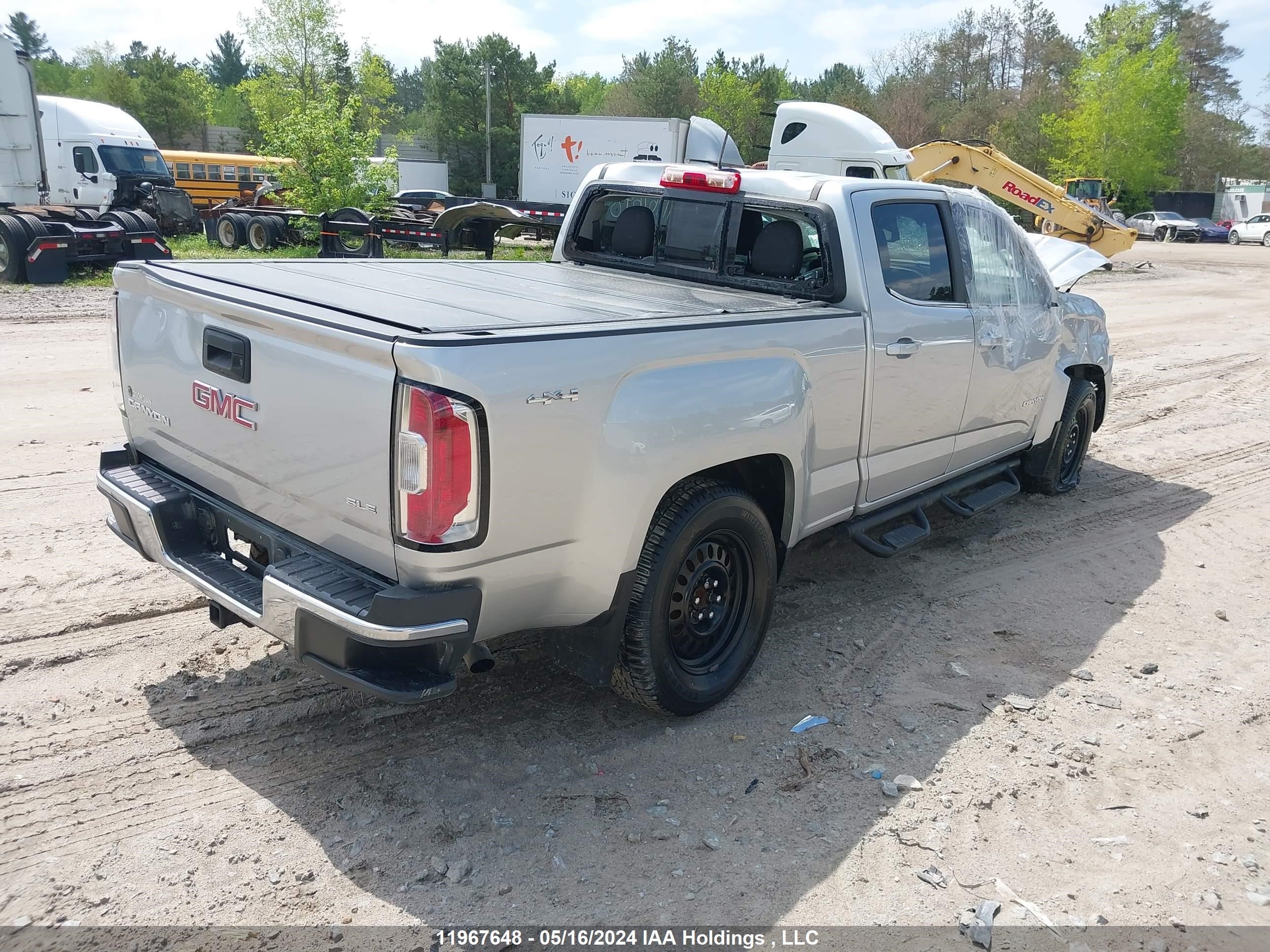 Photo 3 VIN: 1GTG6CEN0H1323117 - GMC CANYON 