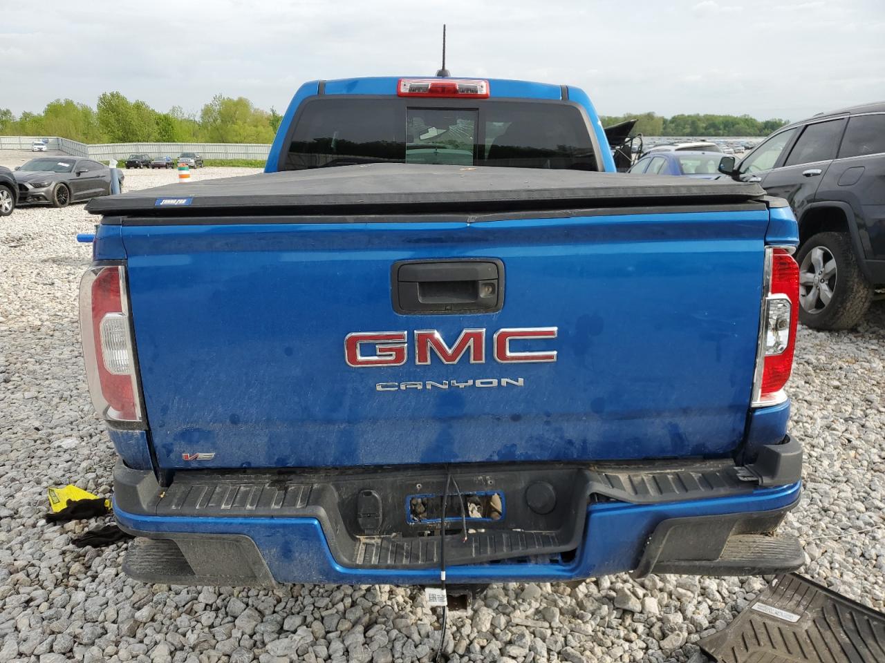 Photo 5 VIN: 1GTG6CEN2N1303429 - GMC CANYON 