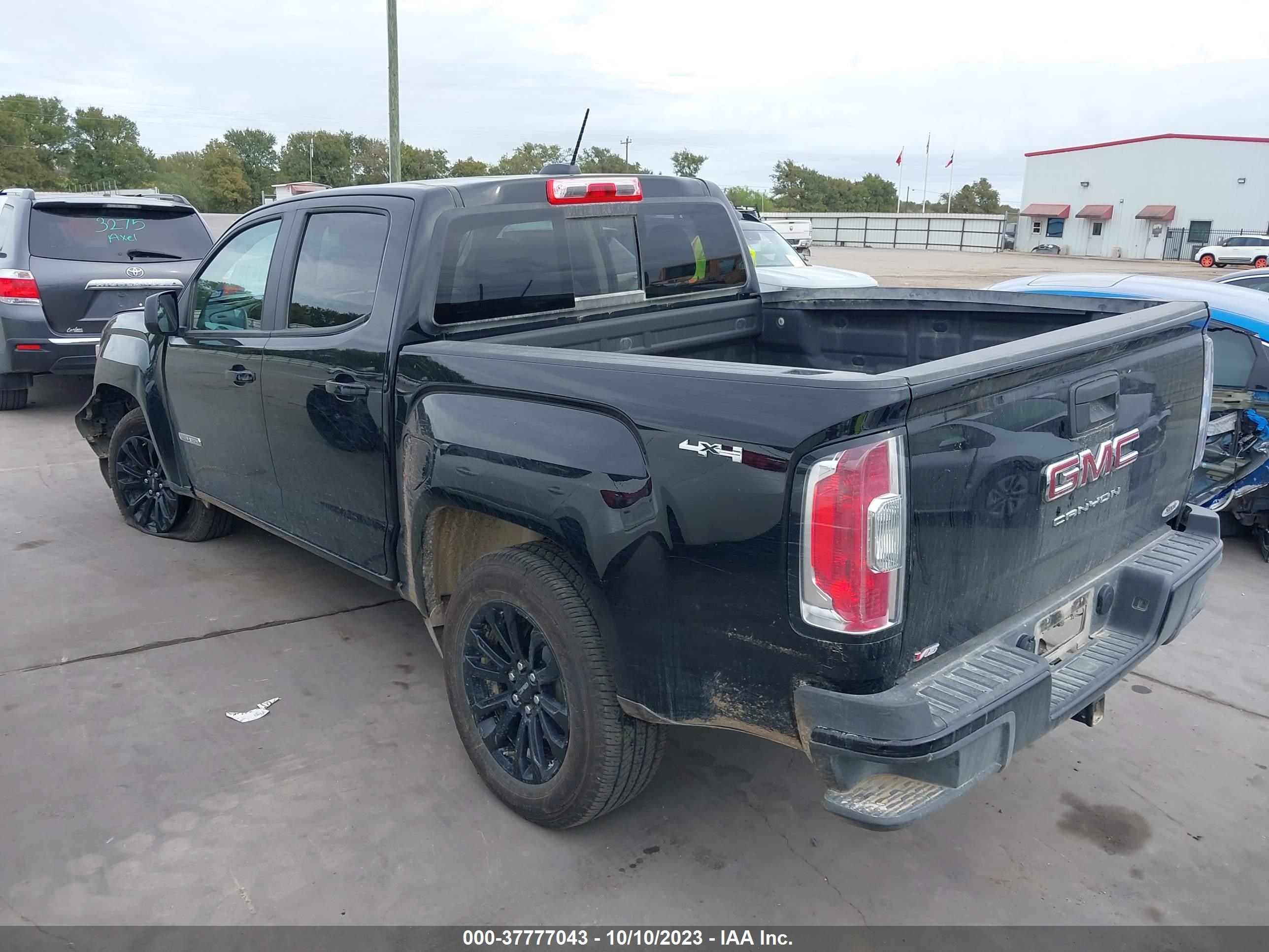 Photo 2 VIN: 1GTG6CEN3N1281702 - GMC CANYON 