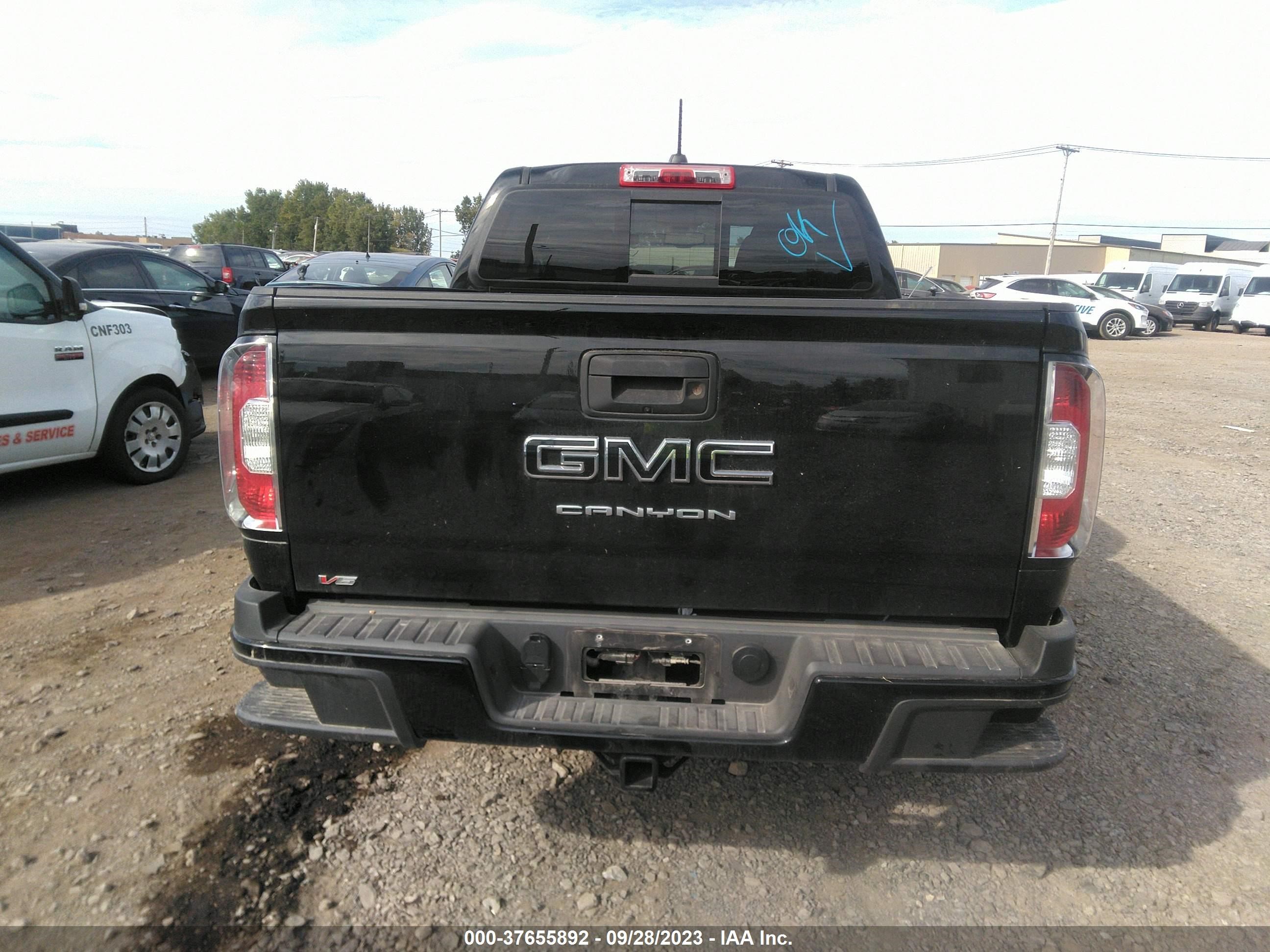 Photo 15 VIN: 1GTG6CENXN1331379 - GMC CANYON 