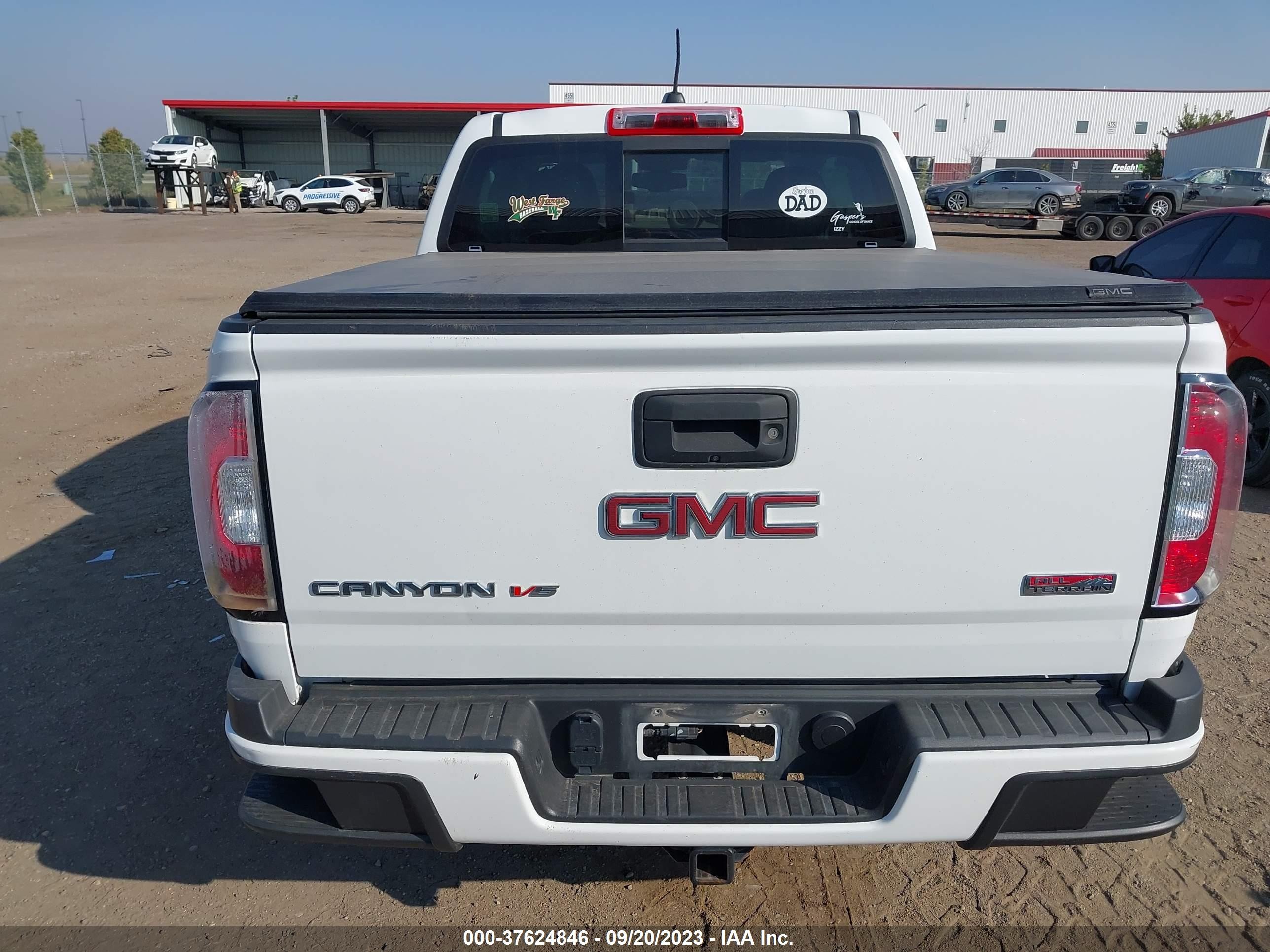 Photo 15 VIN: 1GTG6DEN4J1257957 - GMC CANYON 