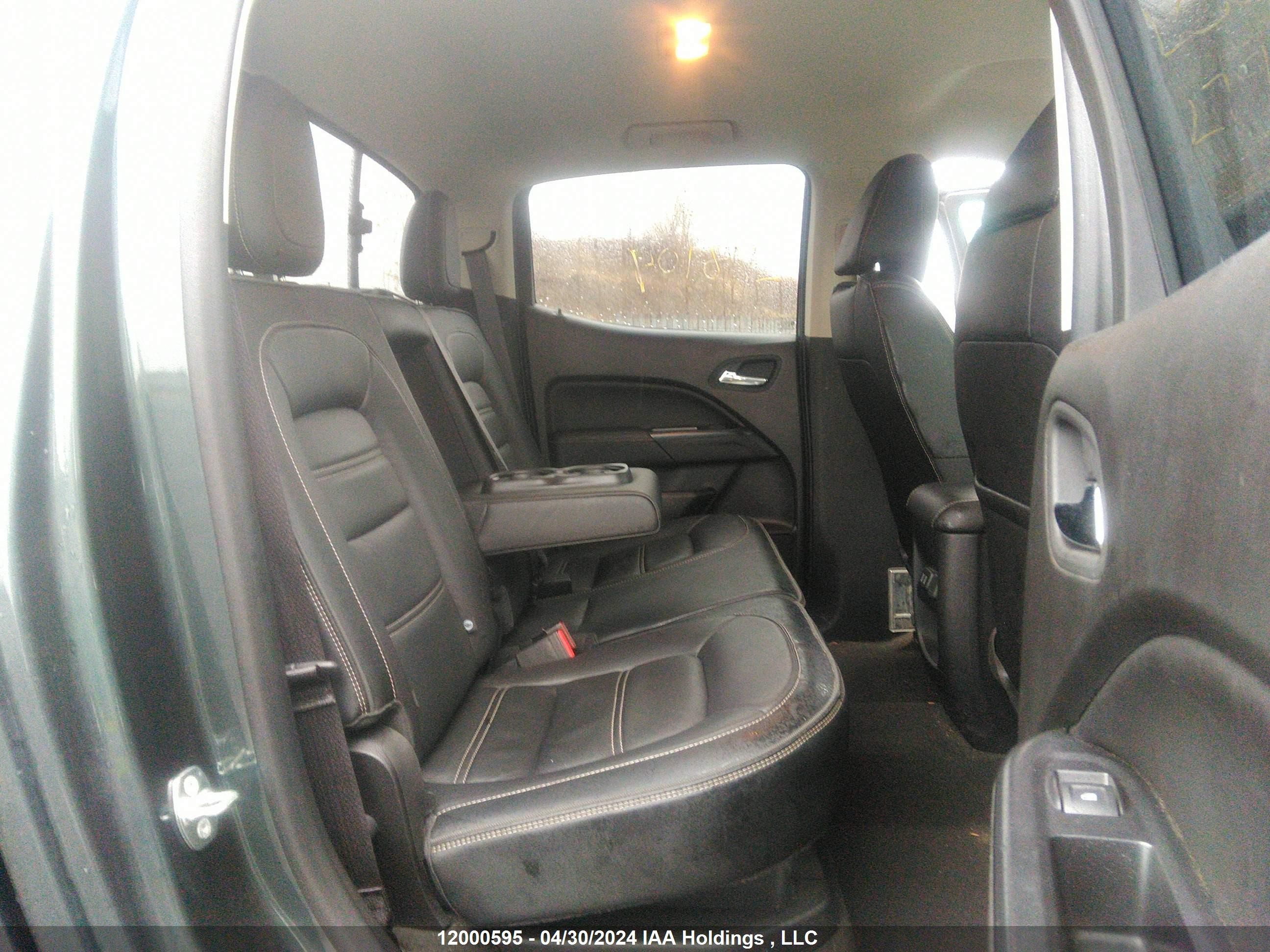 Photo 7 VIN: 1GTG6EEN1H1278104 - GMC CANYON 