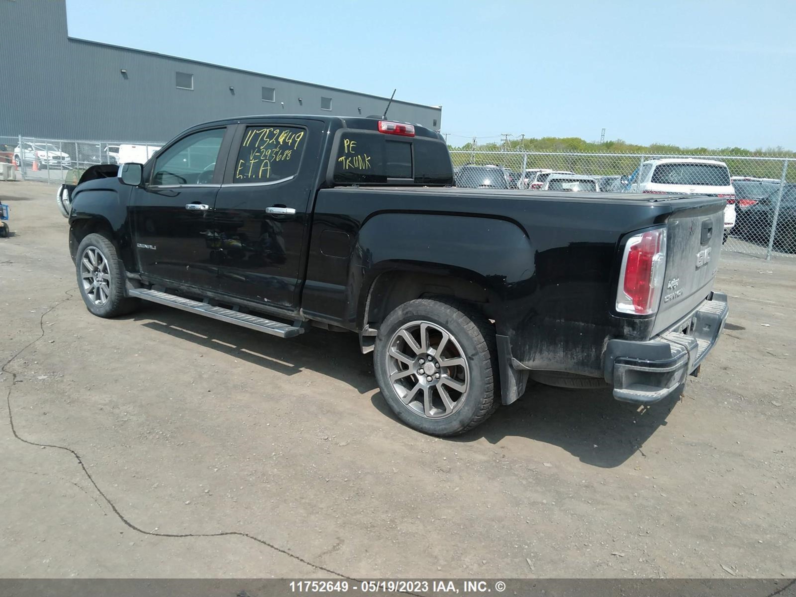 Photo 2 VIN: 1GTG6EEN8K1293688 - GMC CANYON 