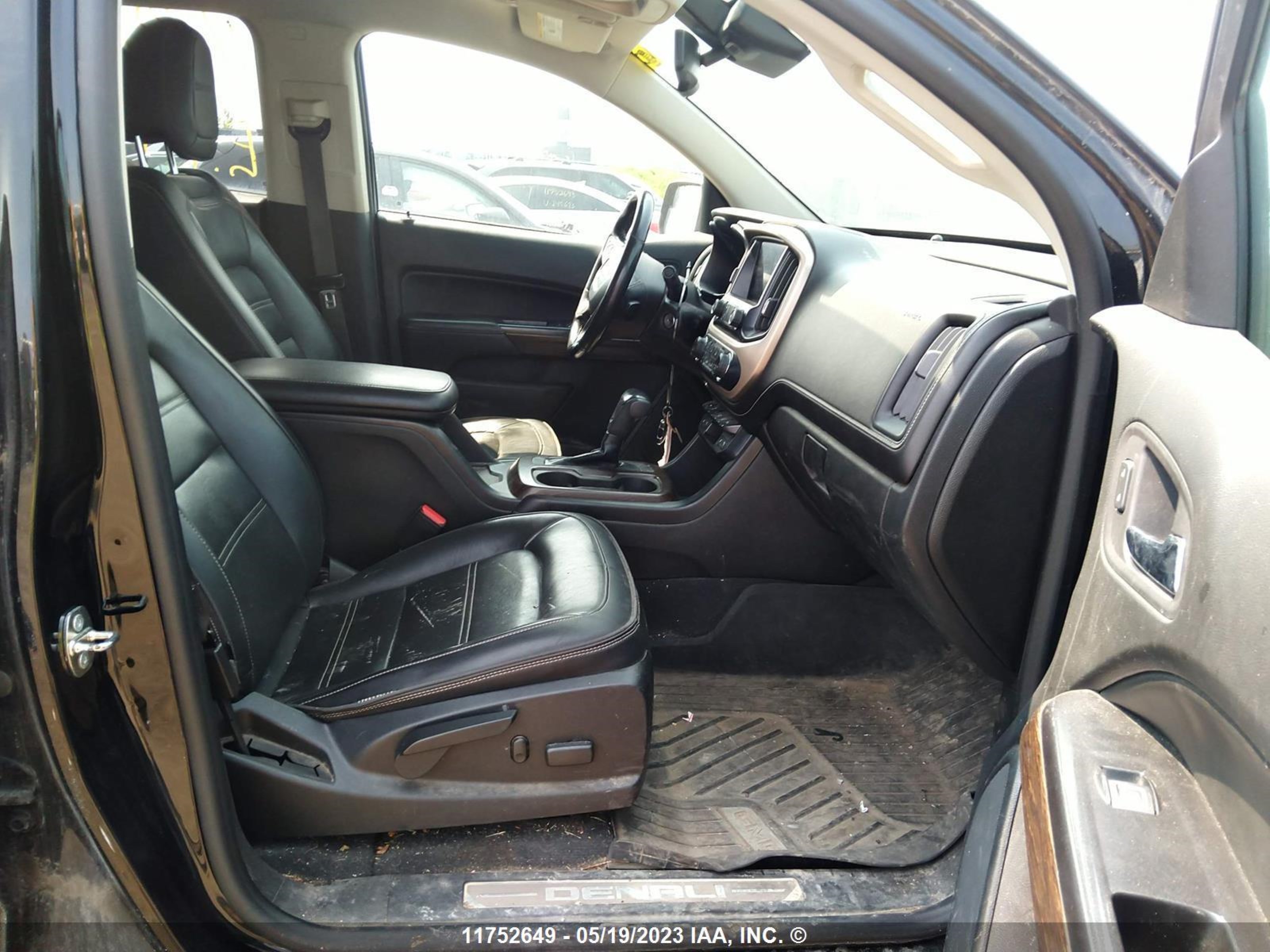 Photo 4 VIN: 1GTG6EEN8K1293688 - GMC CANYON 