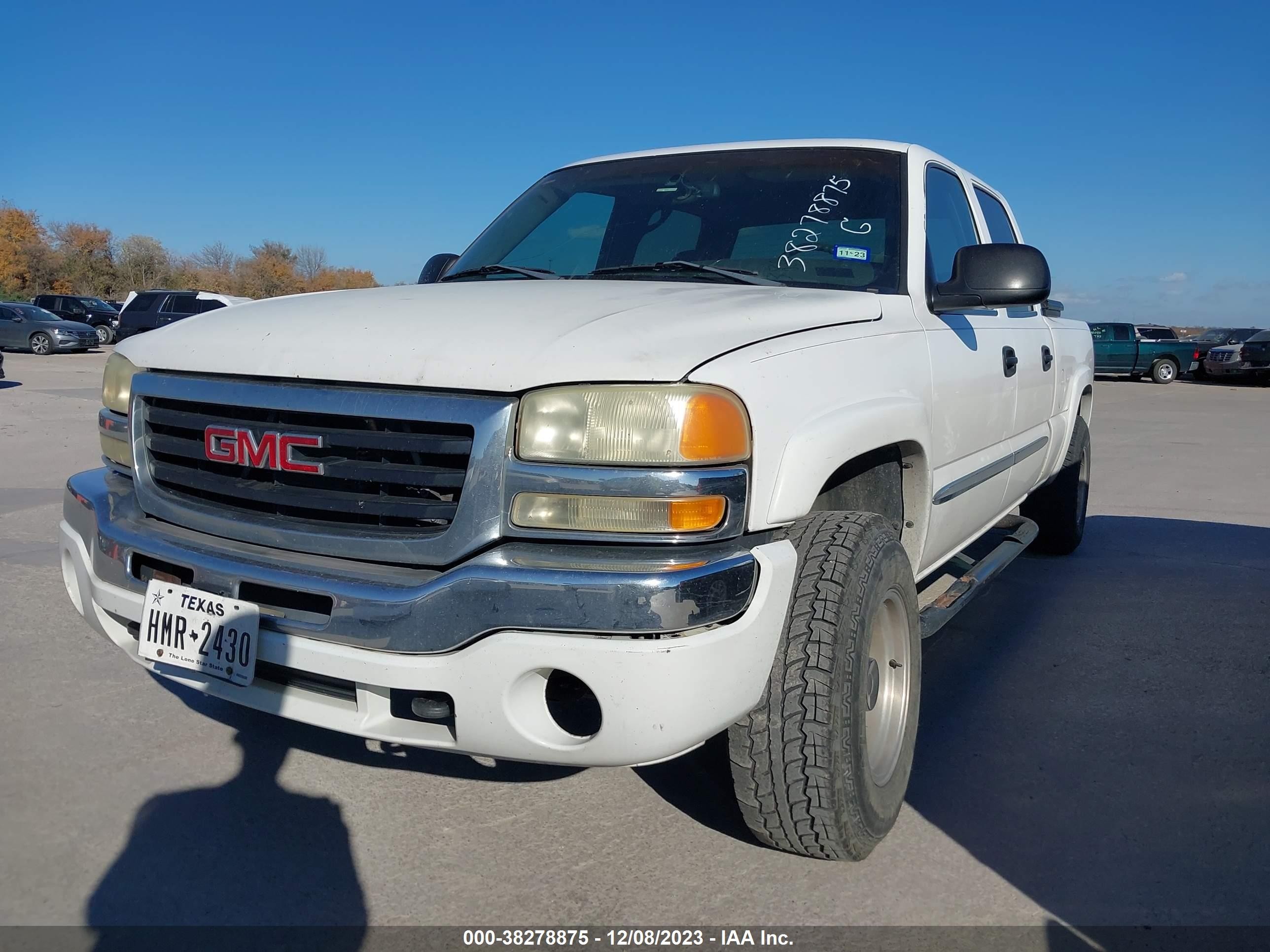 Photo 1 VIN: 1GTGC13U33F144041 - GMC SIERRA 