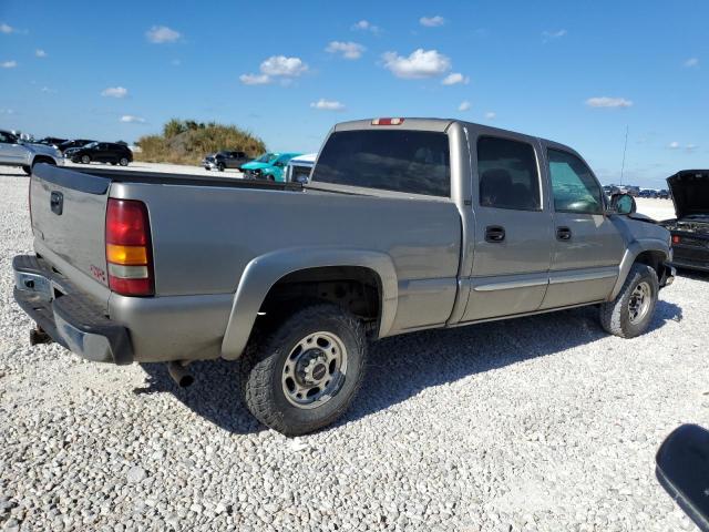 Photo 2 VIN: 1GTGC13U43F146395 - GMC SIERRA C15 