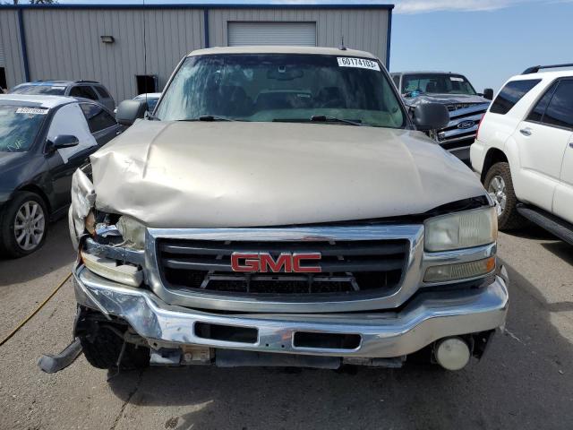 Photo 4 VIN: 1GTGC13U45F926335 - GMC SIERRA C15 