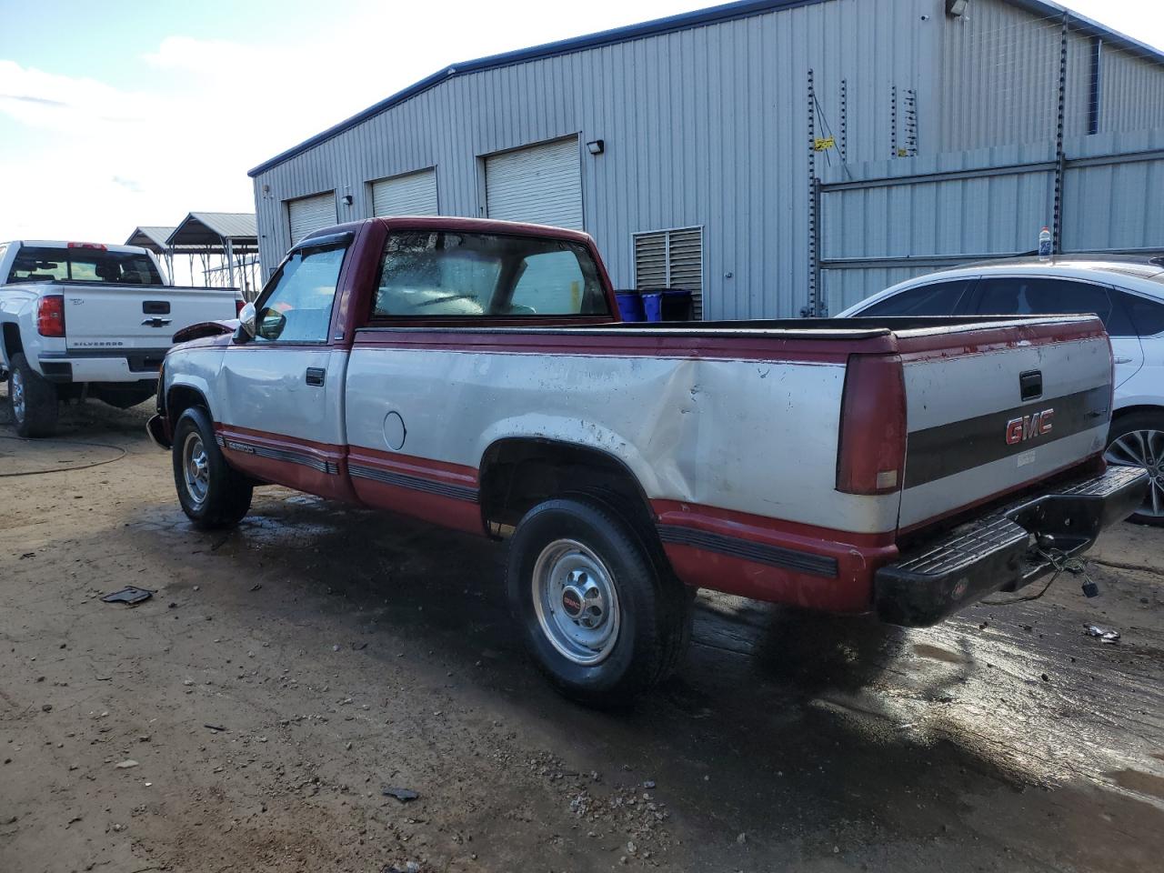 Photo 1 VIN: 1GTGC24KXME546715 - GMC SIERRA 