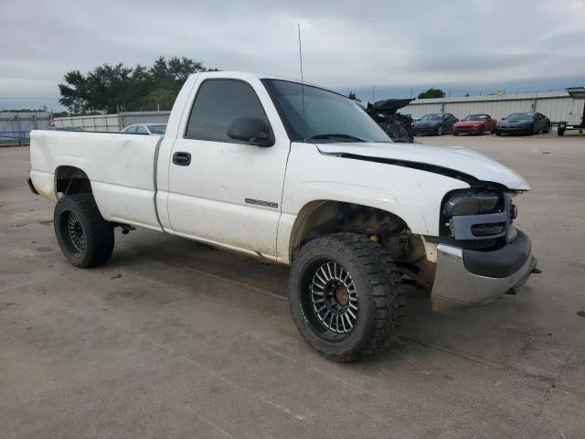 Photo 3 VIN: 1GTGC24U91Z269707 - GMC NEW SIERRA 