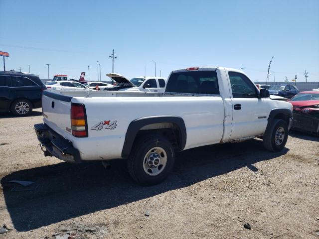 Photo 2 VIN: 1GTGC24U92Z108663 - GMC SIERRA 