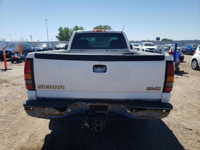 Photo 5 VIN: 1GTGC24U92Z108663 - GMC SIERRA 