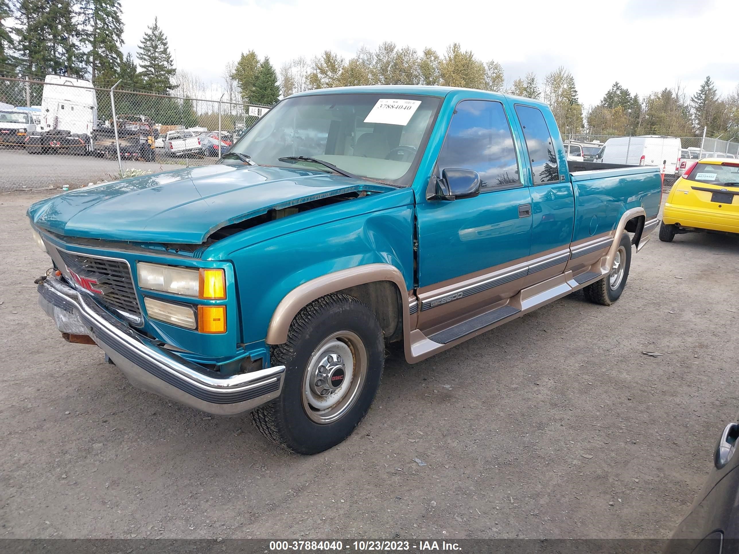 Photo 1 VIN: 1GTGC29R8TE525530 - GMC SIERRA 