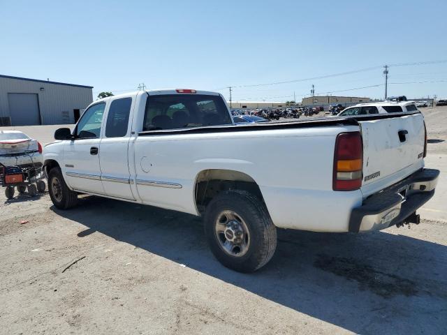 Photo 1 VIN: 1GTGC29U8YE318678 - GMC NEW SIERRA 