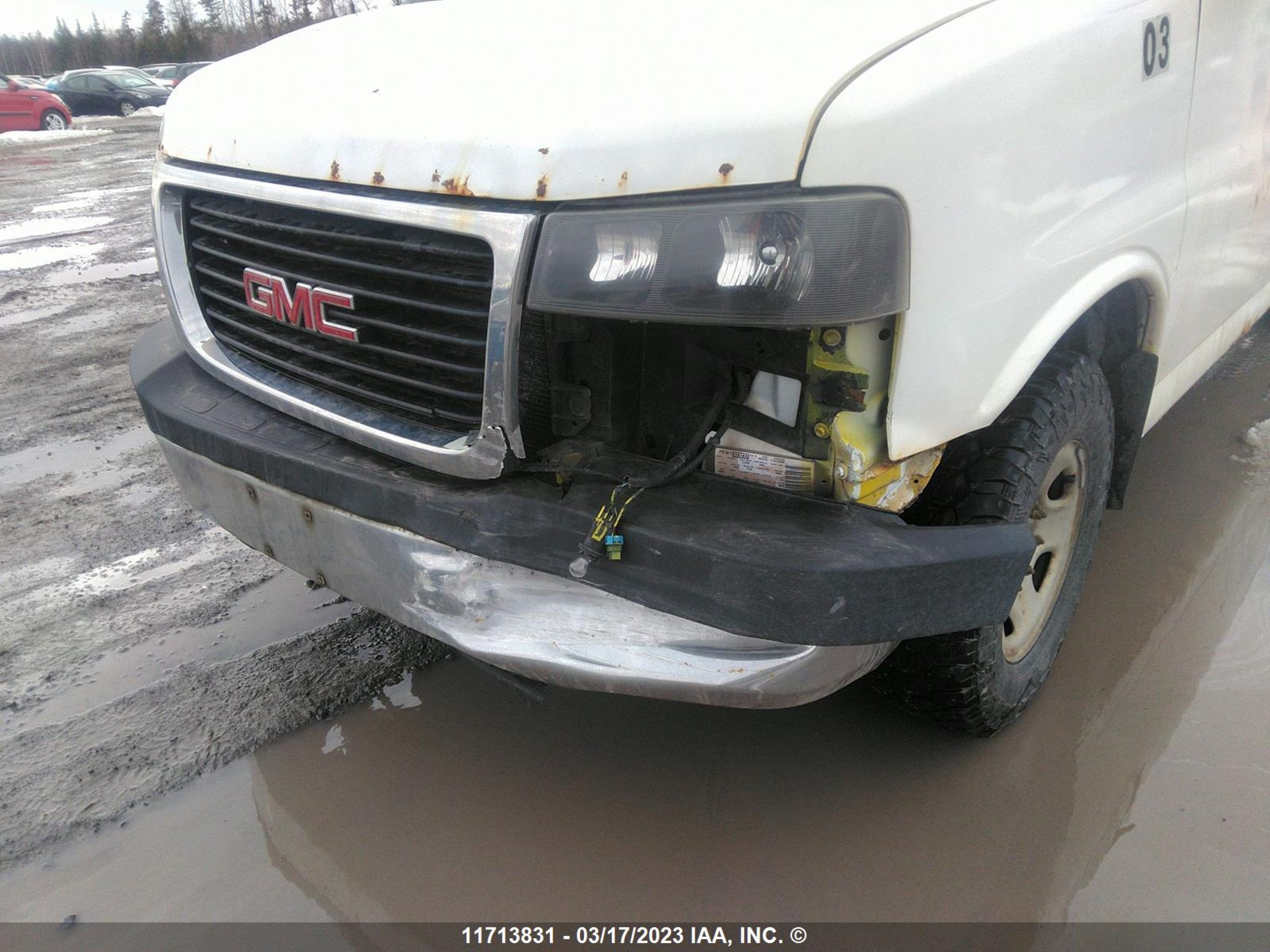 Photo 5 VIN: 1GTGG25C281123250 - GMC SAVANA 