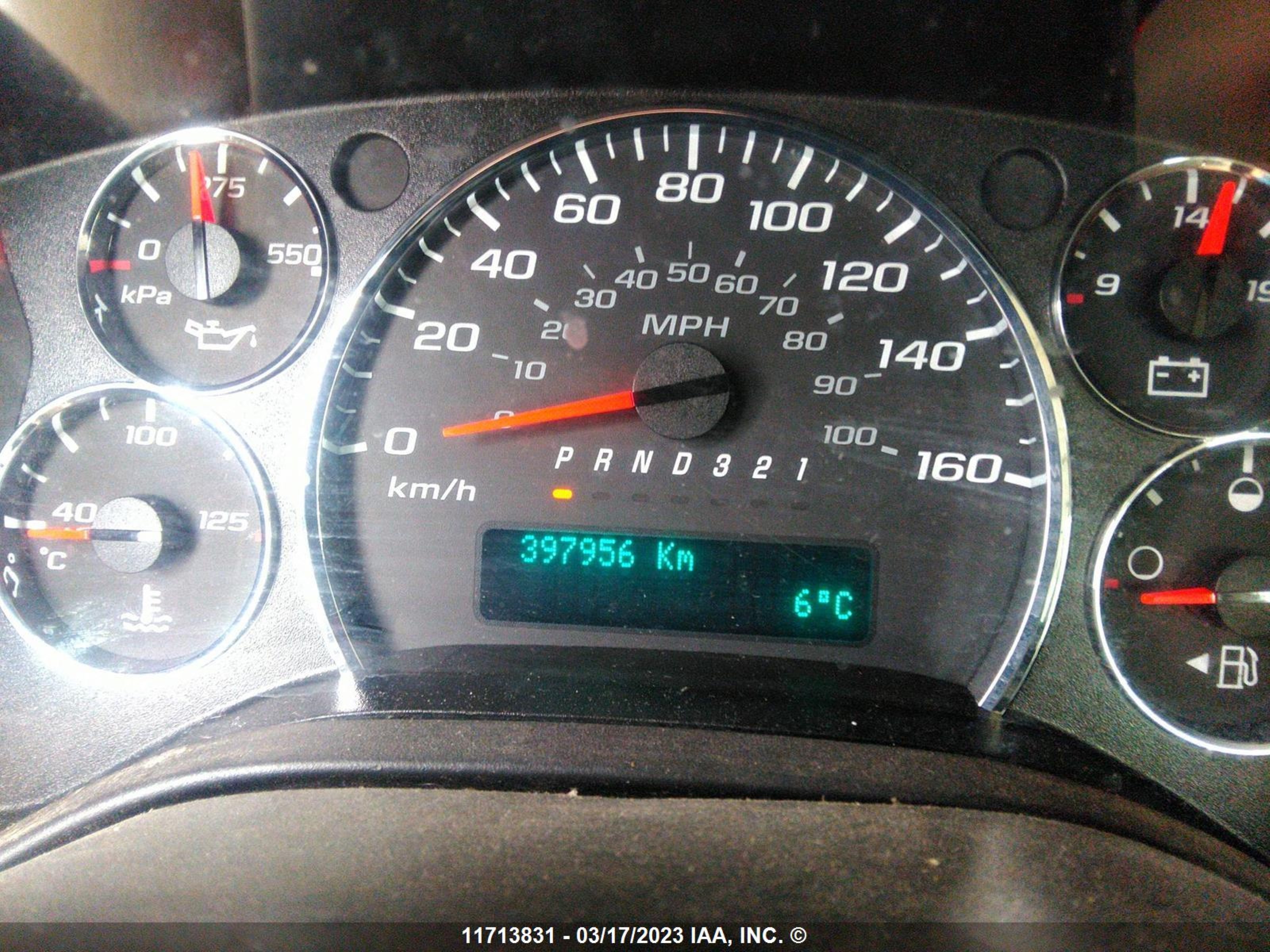 Photo 6 VIN: 1GTGG25C281123250 - GMC SAVANA 